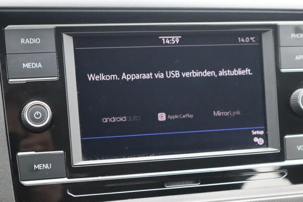 Apple Carplay/Android Auto