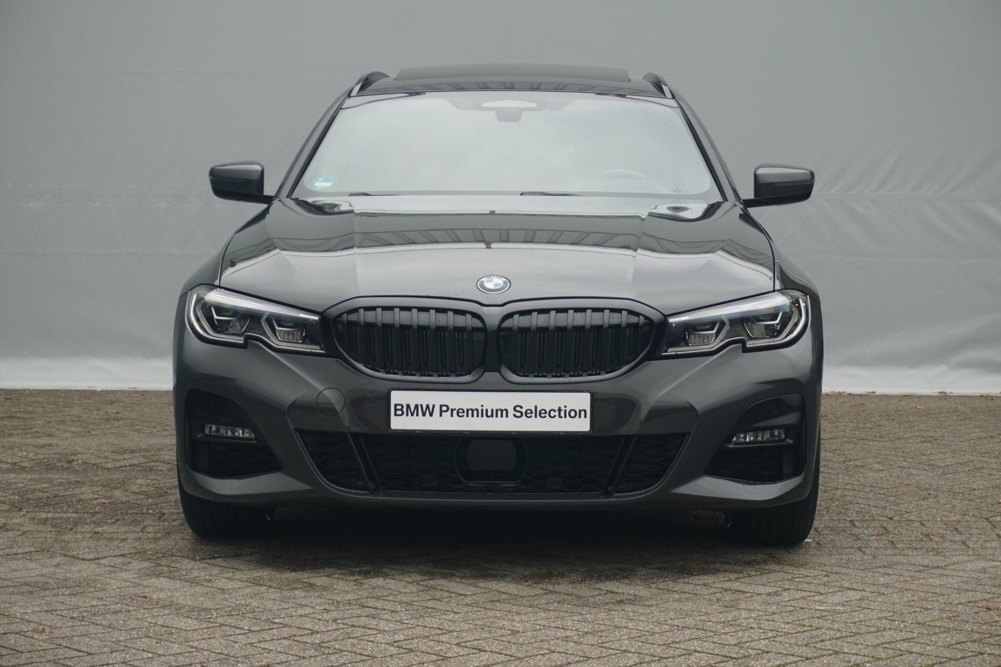 BMW 3 Serie Touring 330e xDrive - Afbeelding 3