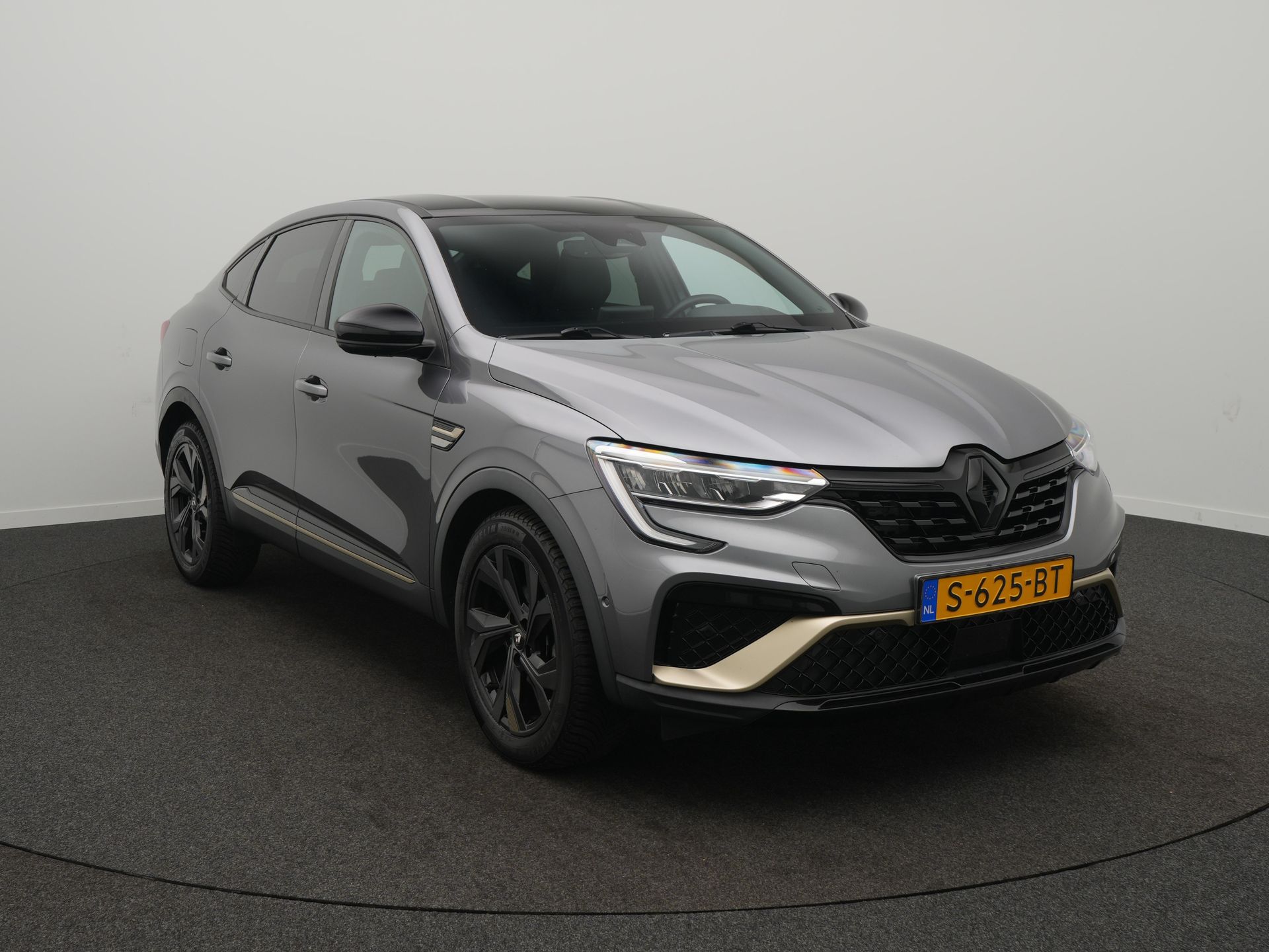 Renault Arkana 1.6 E-Tech Hybrid 145 E-Tech Engineered - Occasional Lease vanaf €454 p/m - Afbeelding 3