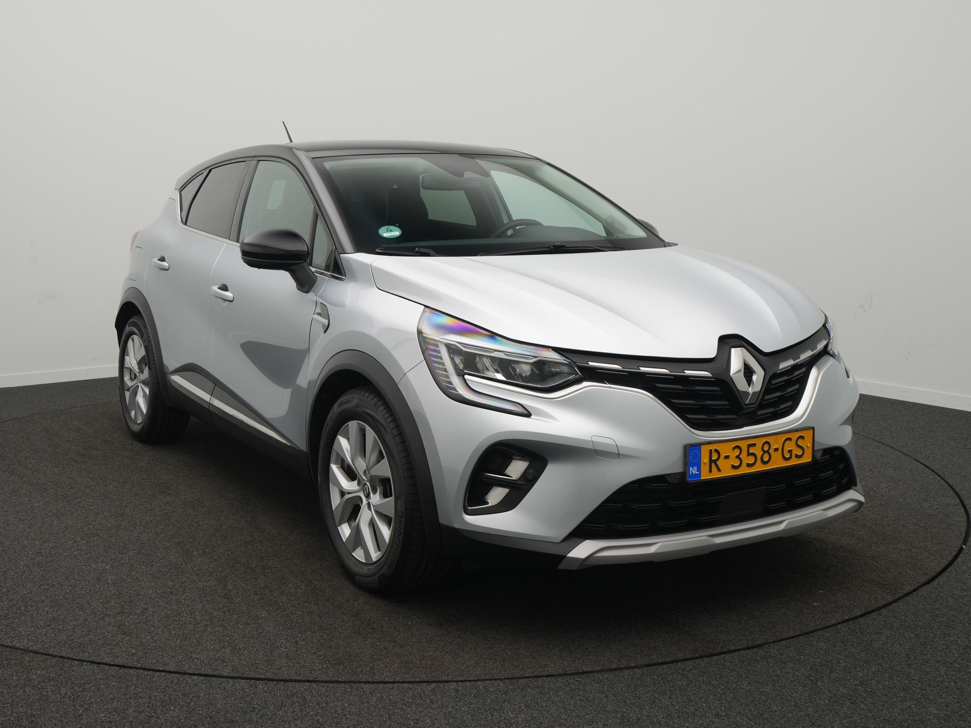 Renault Captur 1.6 E-Tech Full Hybrid 145 Intens - Occasion Lease vanaf €519 p/m - Afbeelding 3