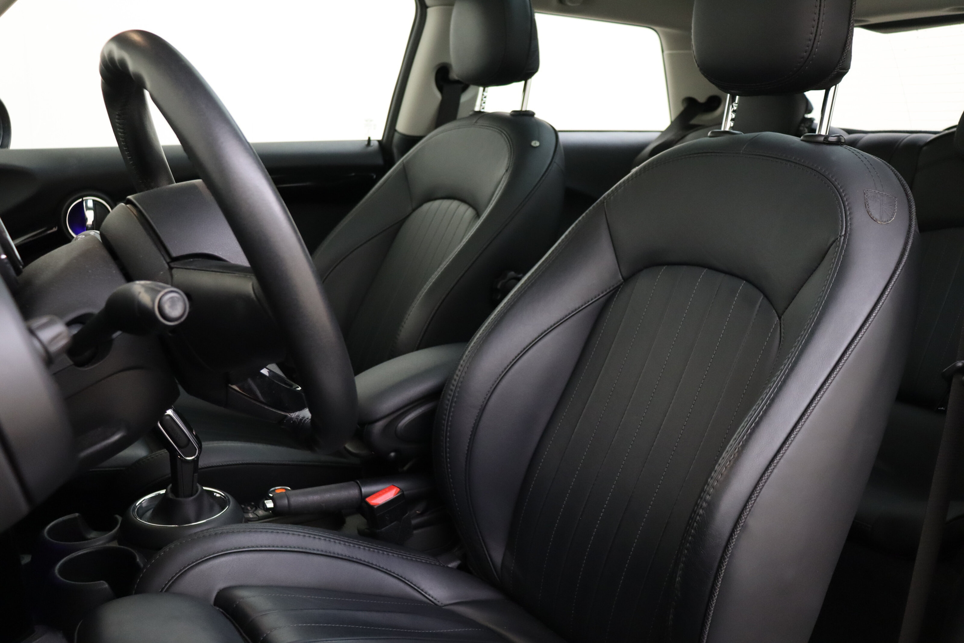 MINI Cooper S 8