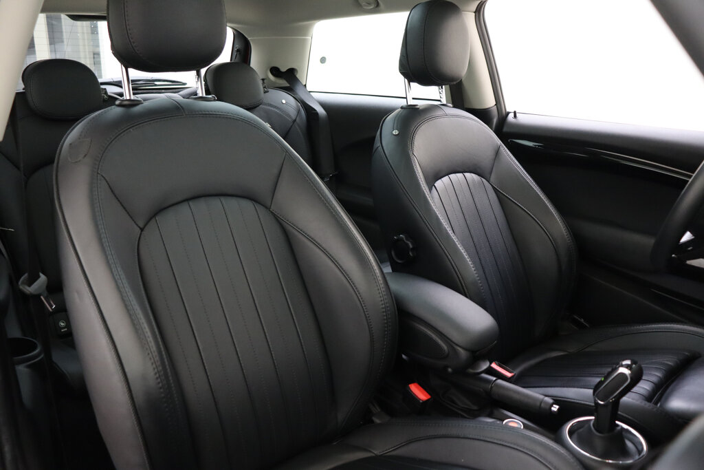MINI Cooper S 18