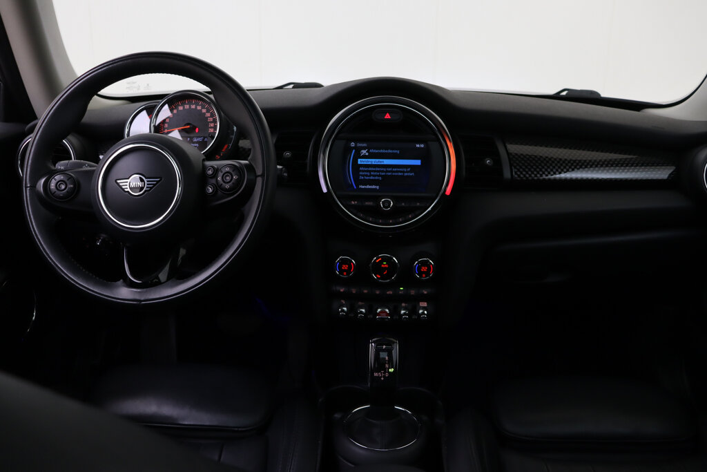 MINI Cooper S 22