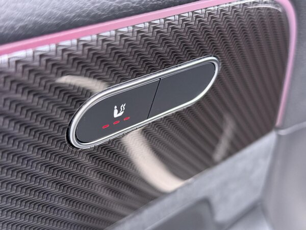 Verwarmde zetels vooraan Verwarmde zetels vooraan