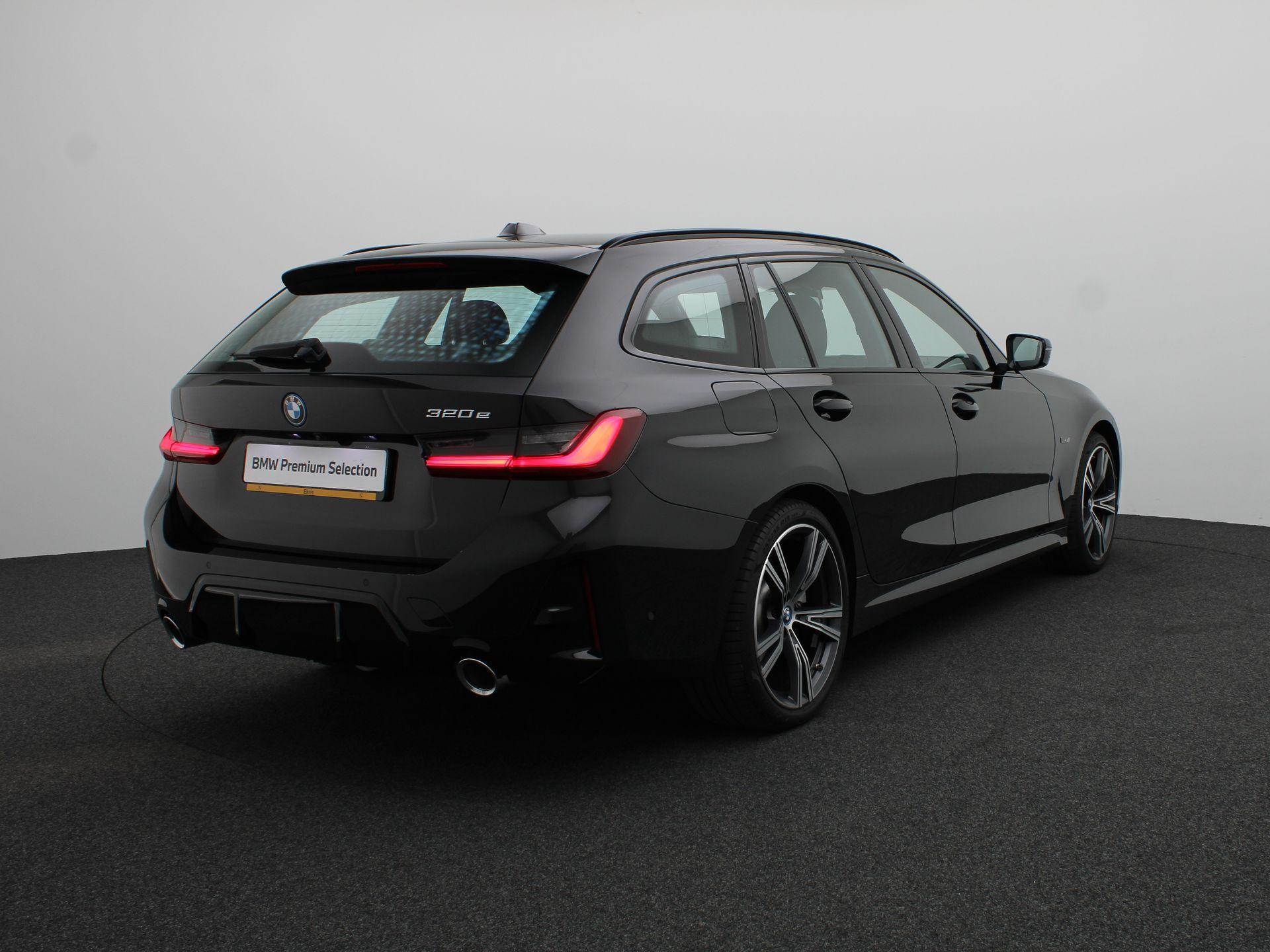 BMW 3 Serie Touring 320e - Afbeelding 2