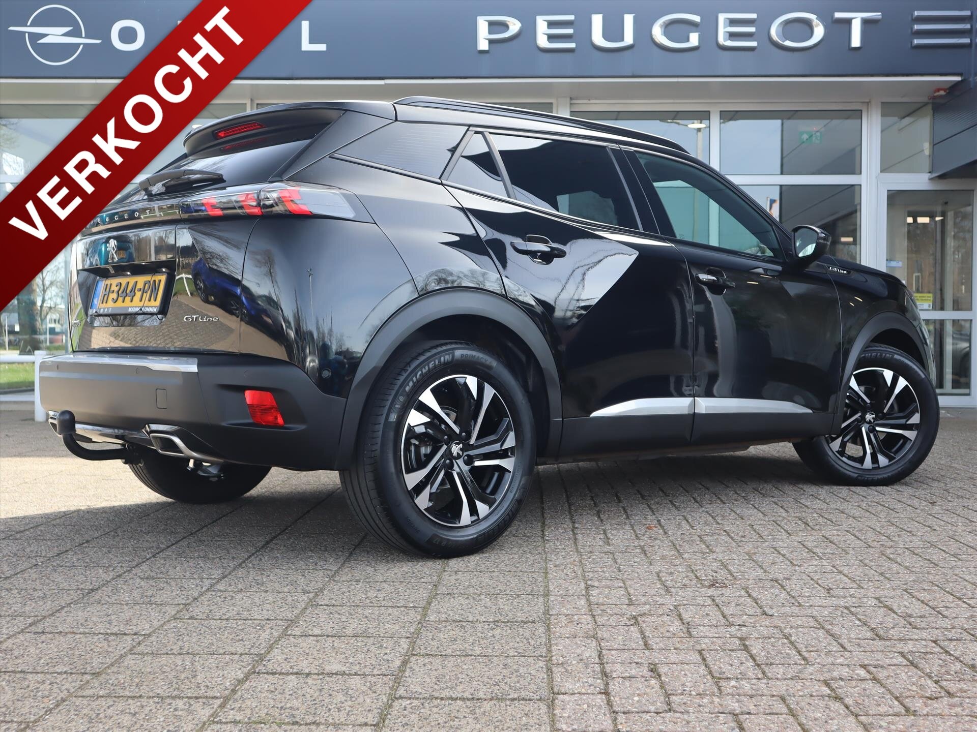 Peugeot 2008 SUV GT-Line Puretech 130PK EAT8 Aut., Rijklaarprijs, Navigatie DAB+ Trekhaak Camera Full LED