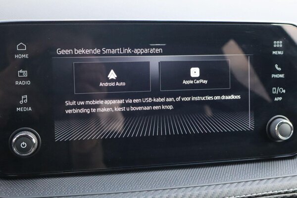 Apple Carplay/Android Auto