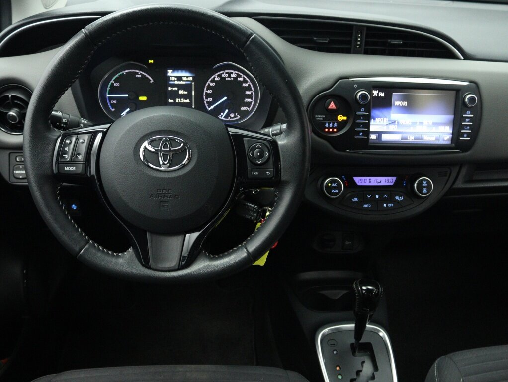 Toyota Yaris 1.5 Hybrid Aspiration Automaat | All season | Camera | Cruise co - Afbeelding 3