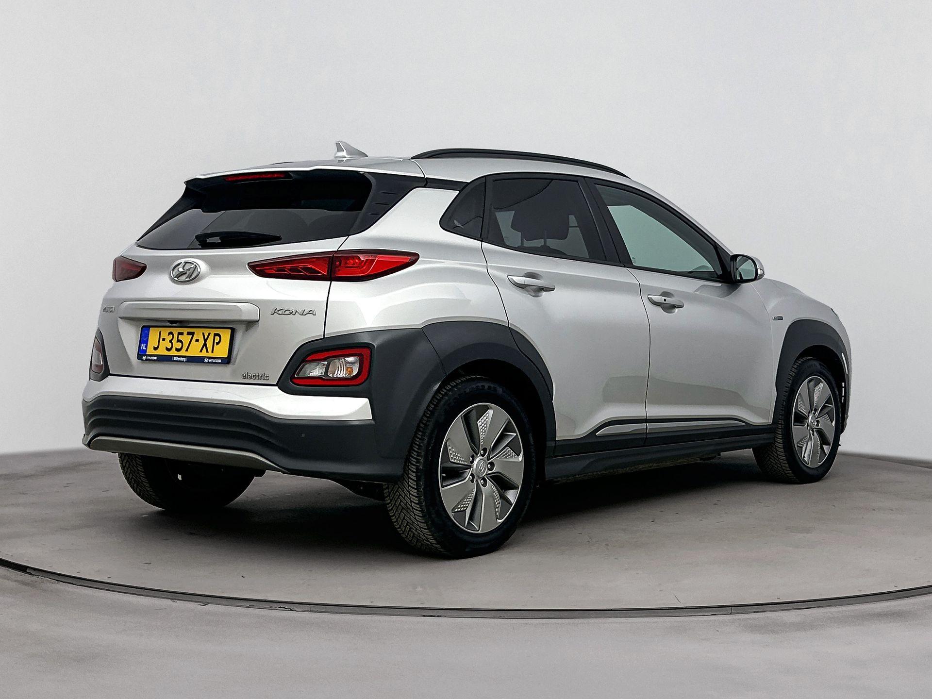 Hyundai Kona EV Premium 64 kWh - Afbeelding 3