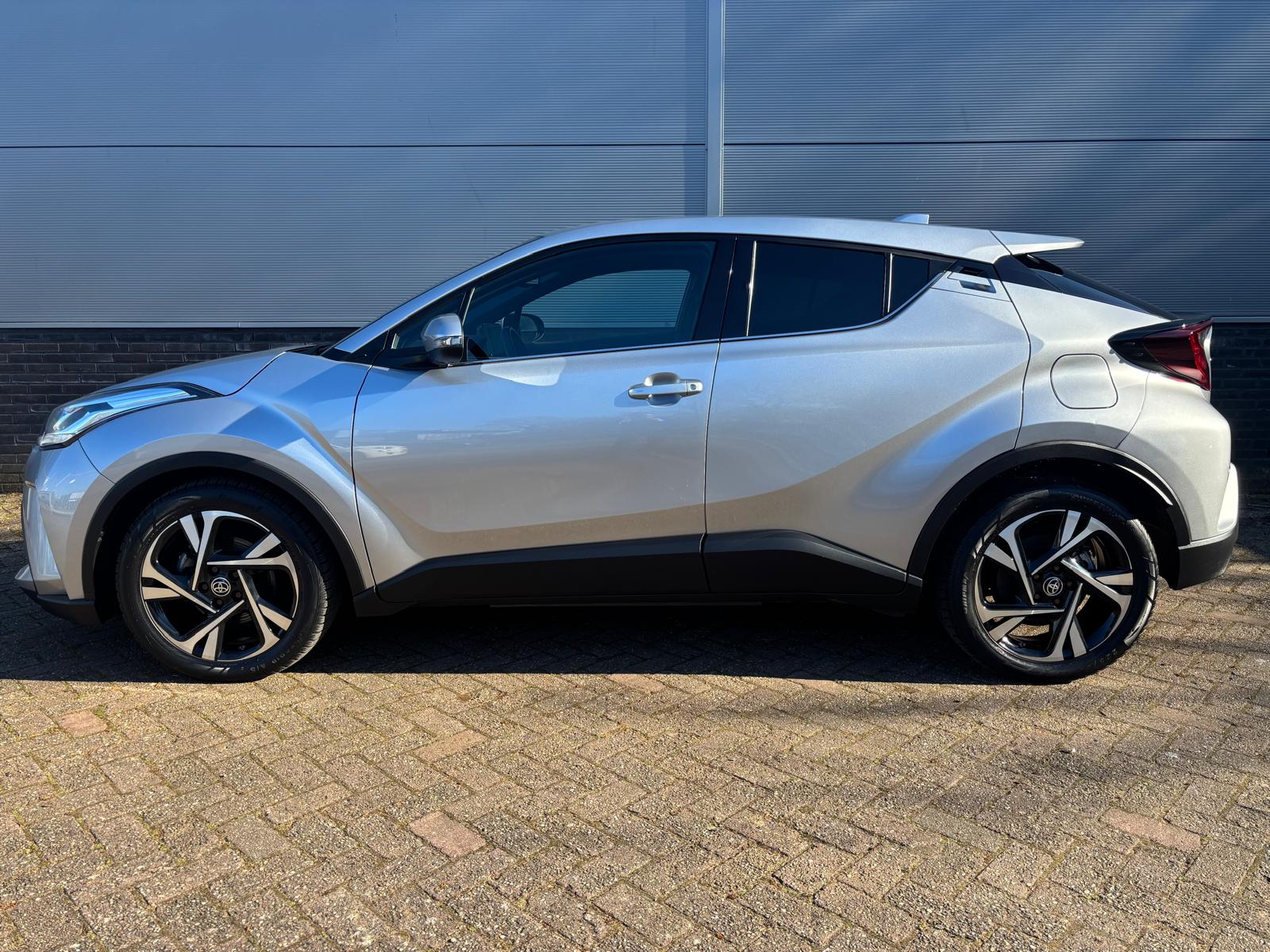 Toyota C-HR 1.8 Hybrid Dynamic - Afbeelding 2