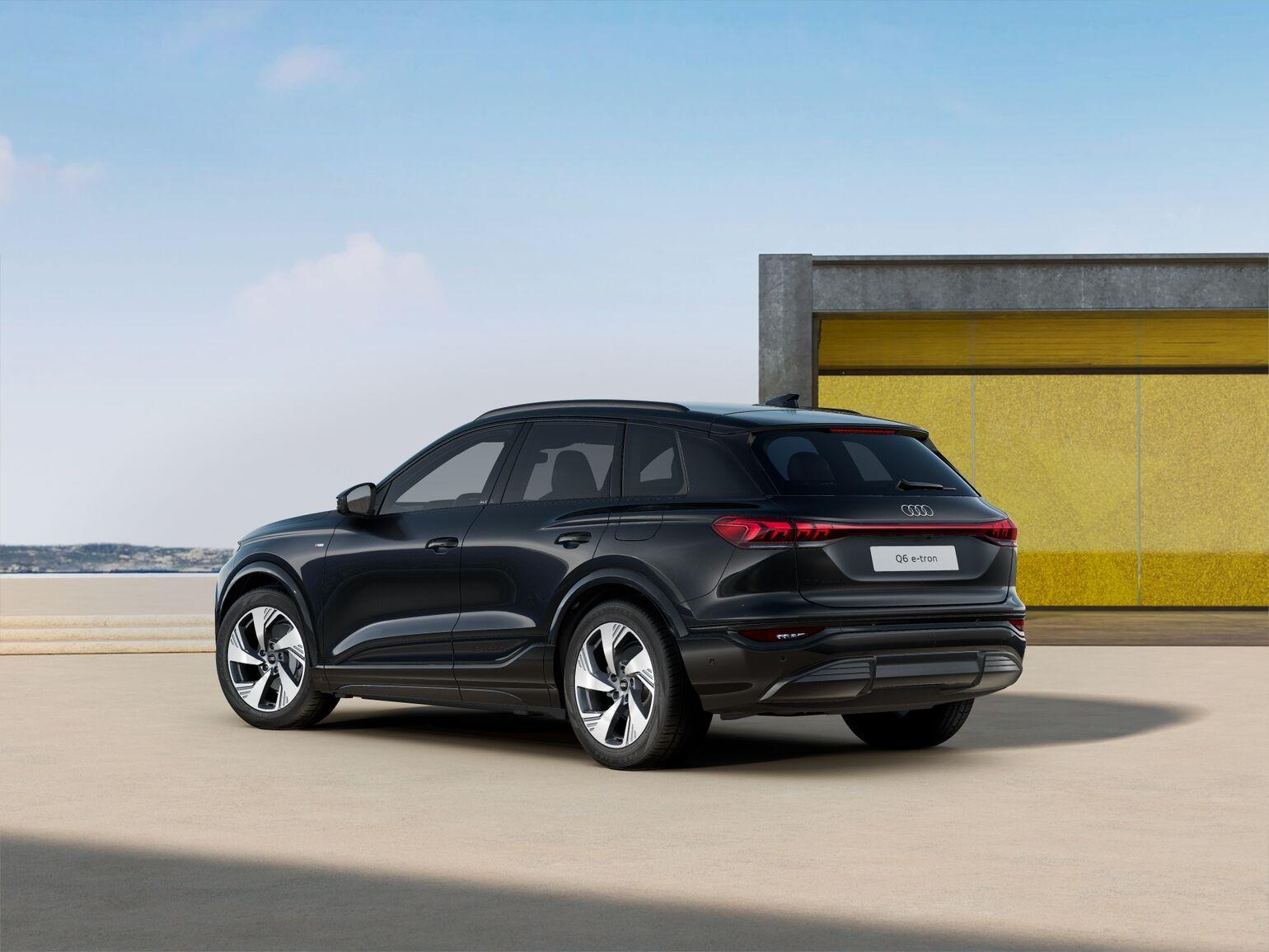 Audi Q6 e-tron 252pk S edition 83 kWh - Afbeelding 2