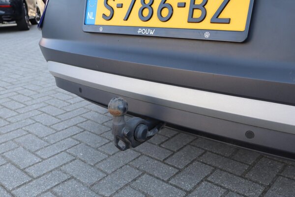 Trekhaak, elektrisch uitklapbaar, mechanisch inklapbaar