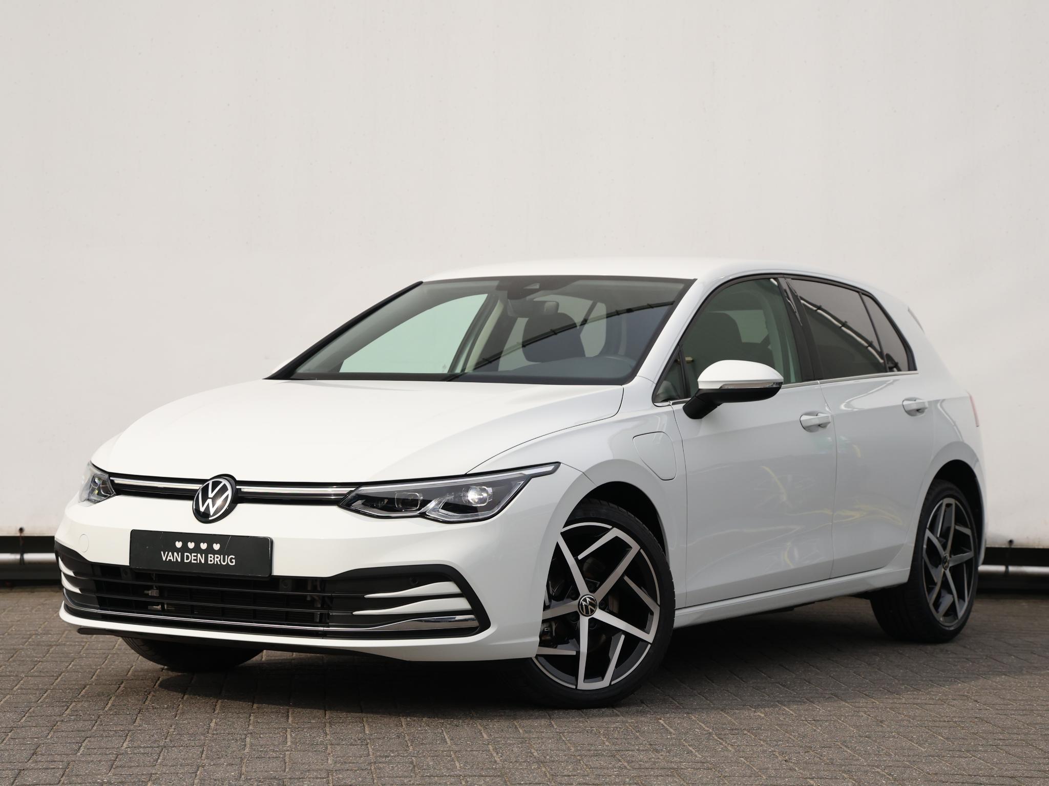 Volkswagen Golf 1.4 eHybrid Style