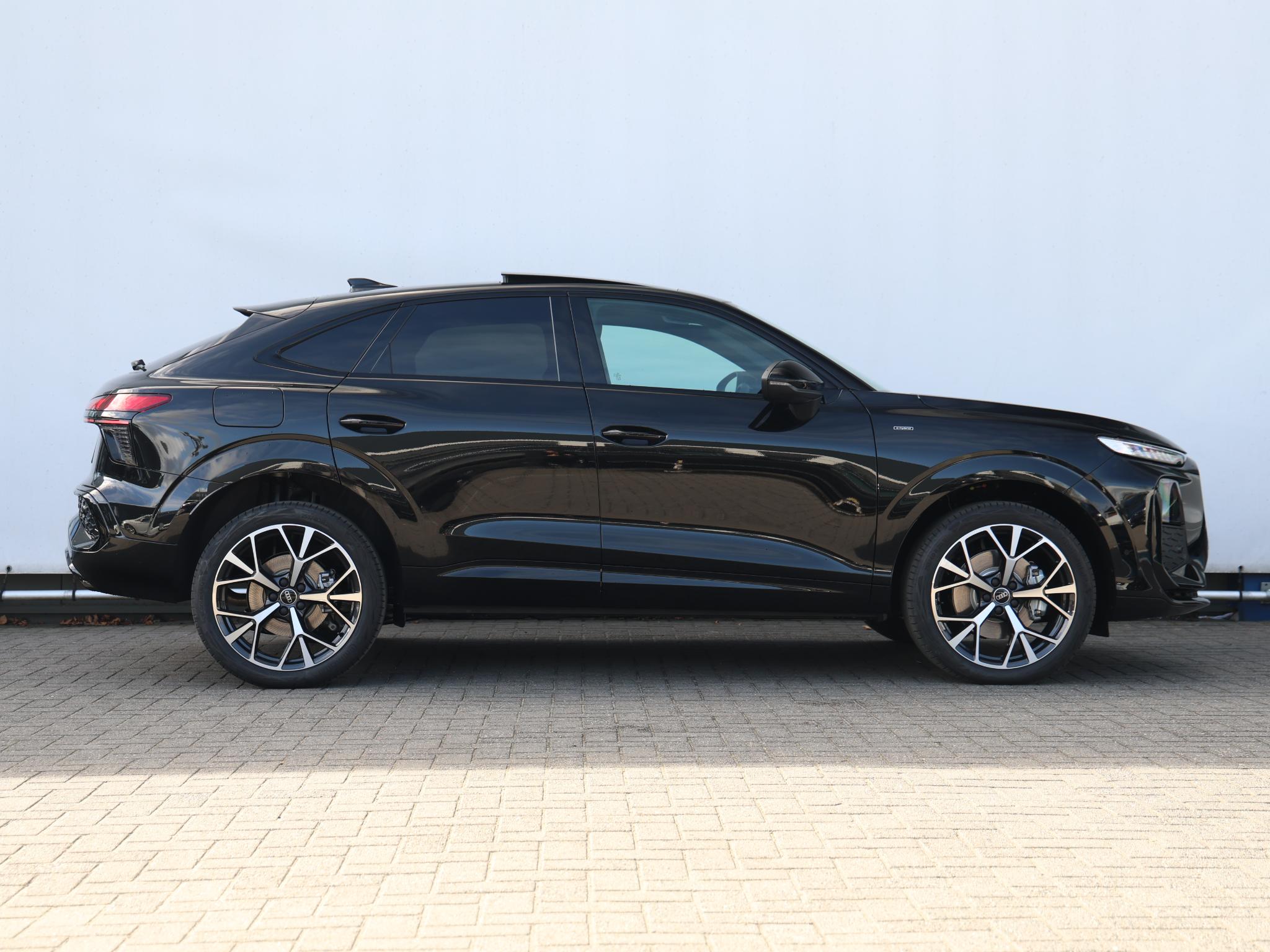 Audi Q3 Sportback 1.5 200kW e-hybrid S edition - Afbeelding 2