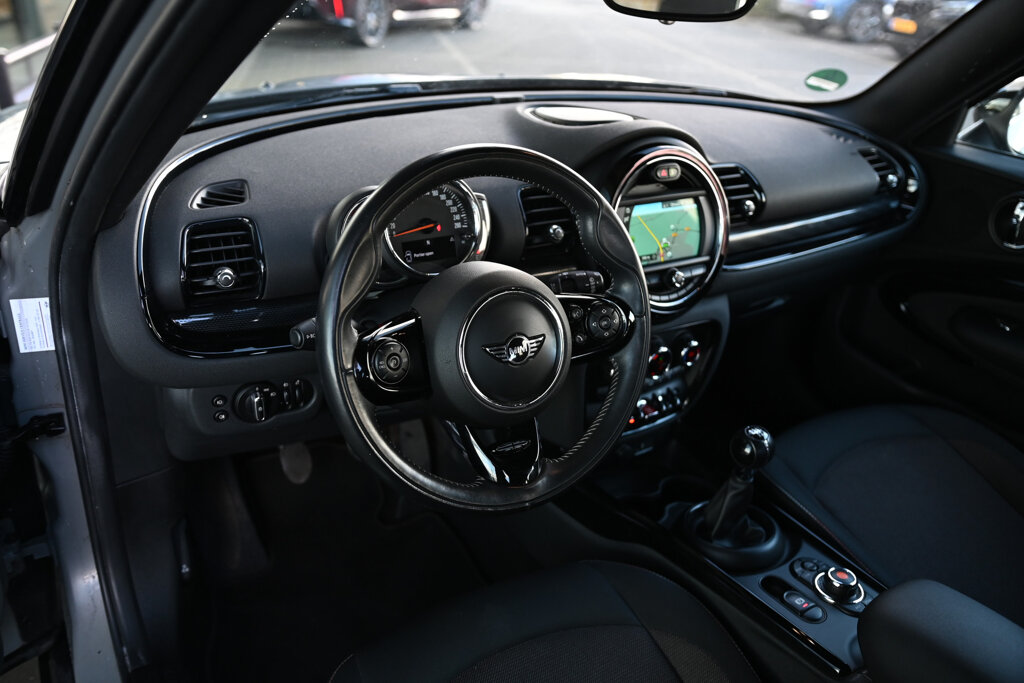 MINI Clubman 18