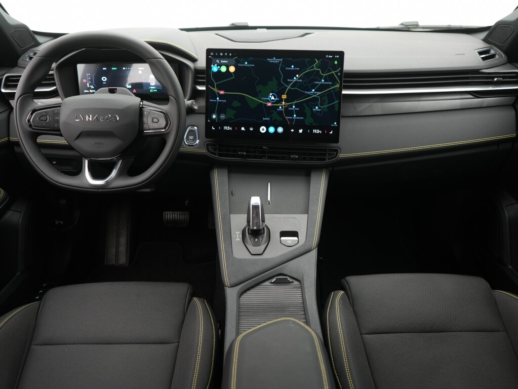 Lynk & Co 01 1.5 Core | Trekhaak | Navigatie | Camera | Cruise control - Afbeelding 3