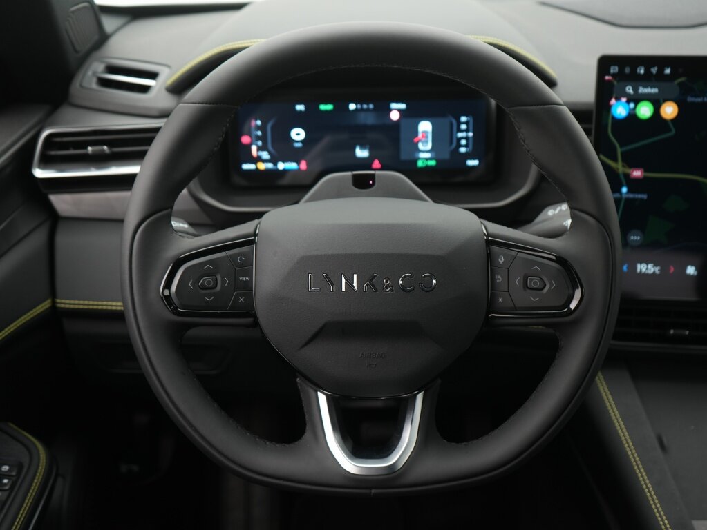 Lynk & Co 01 1.5 Core | Trekhaak | Navigatie | Camera | Cruise control - Afbeelding 4