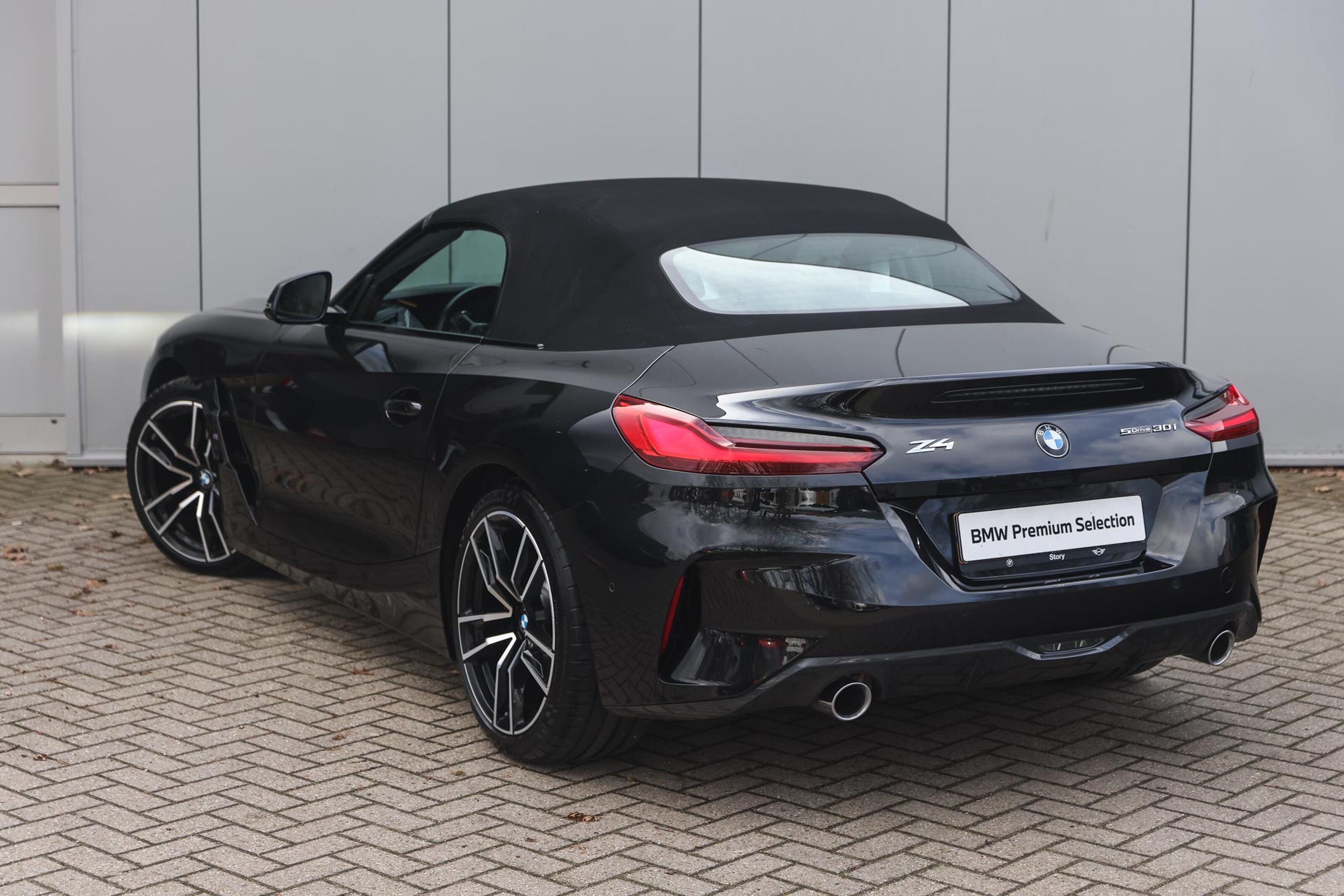 BMW Z4 Roadster sDrive30i High Executive M Sport Automaat