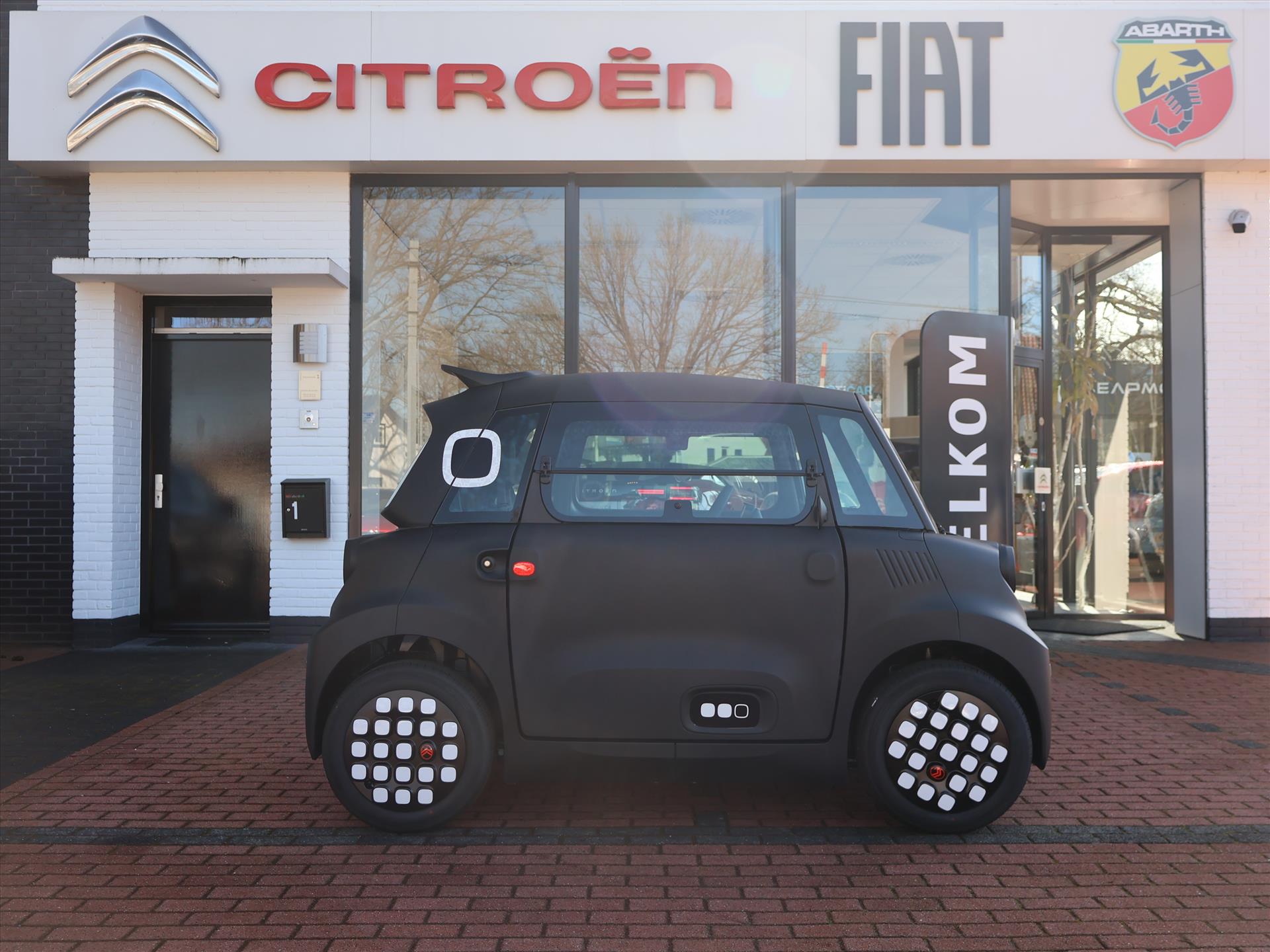 Citroën Ami EV 8pk Ami Dark Side, Rijklaarprijs | Panoramadak | Dakspoiler | 45km/h - Afbeelding 3