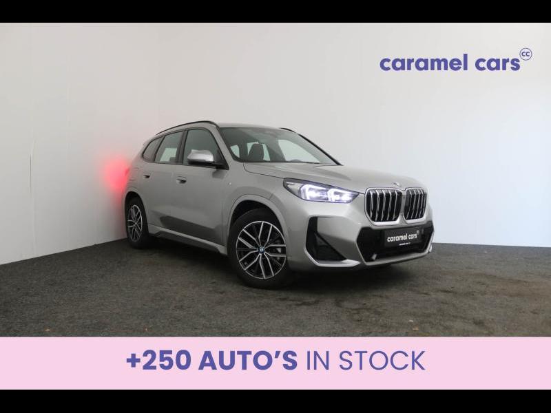 BMW X1 sDRIVE 18I M-PAKKET AUTOMAAT FACELIFT *DAB*GPS*CARPLAY*CAMERA SENSOREN*SPORTZETELS*ALCANTARA* v