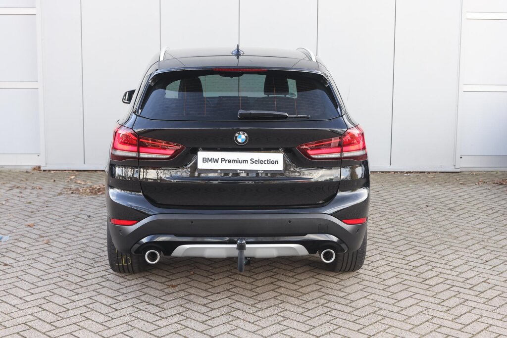 BMW X1 6