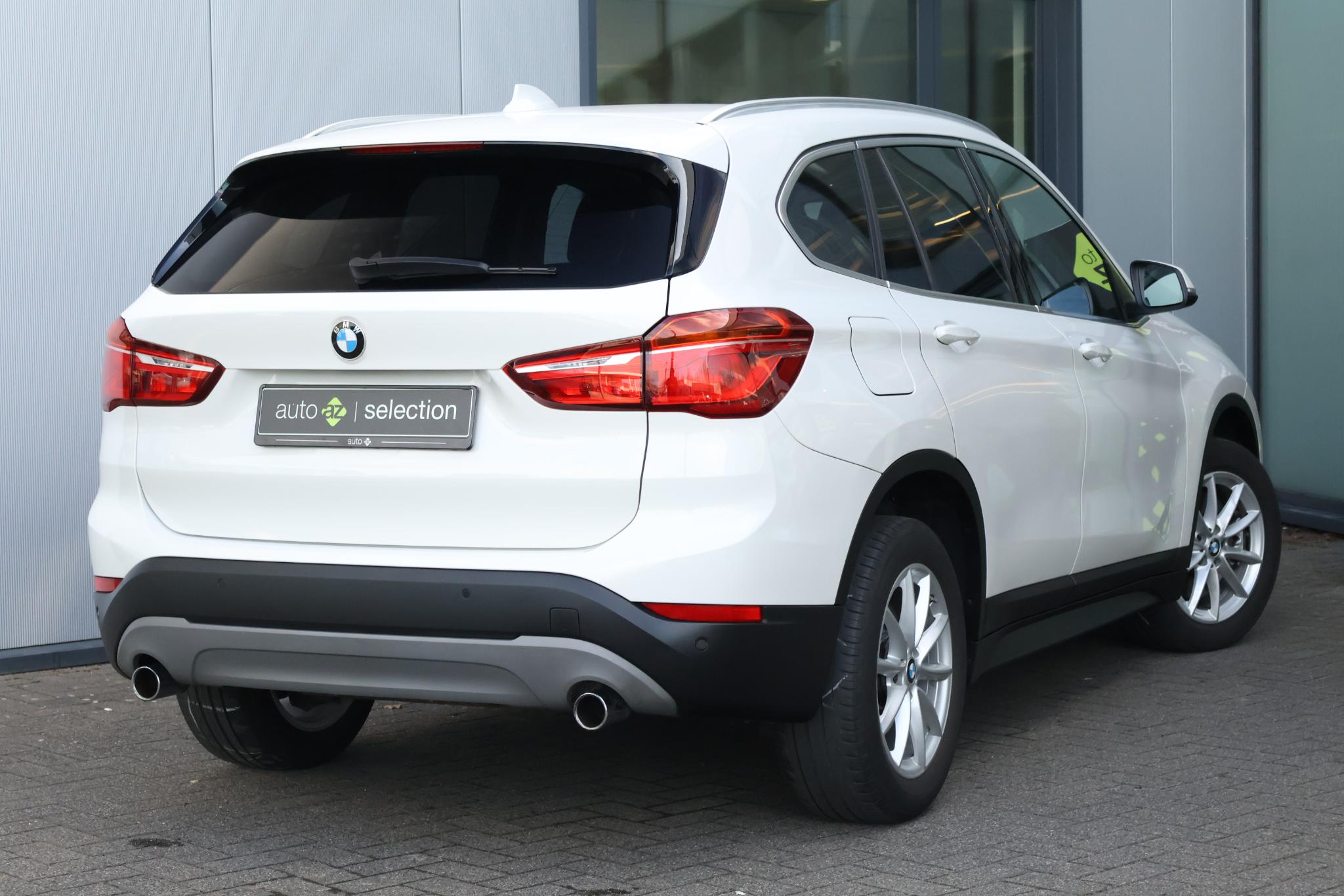 BMW X1 sDrive20i Centennial Executive - Afbeelding 2