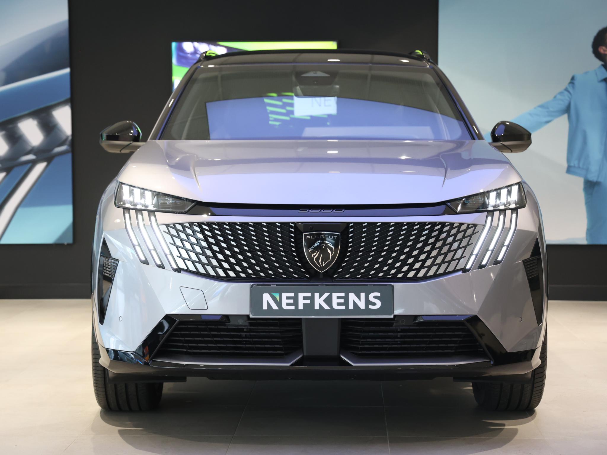 Peugeot e-5008 SUV GT Exclusive 73 kWh - Afbeelding 4