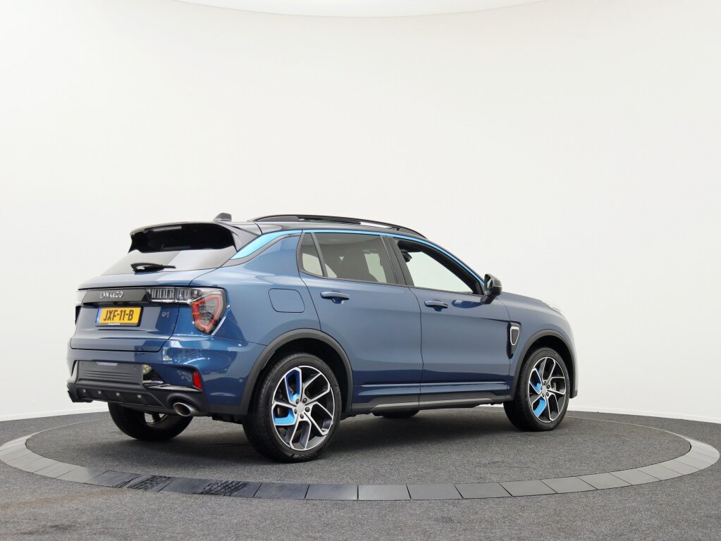 Lynk & Co 01 1.5 | Zwarte hemel | 360 gr Camera | Panoramadak - Afbeelding 2