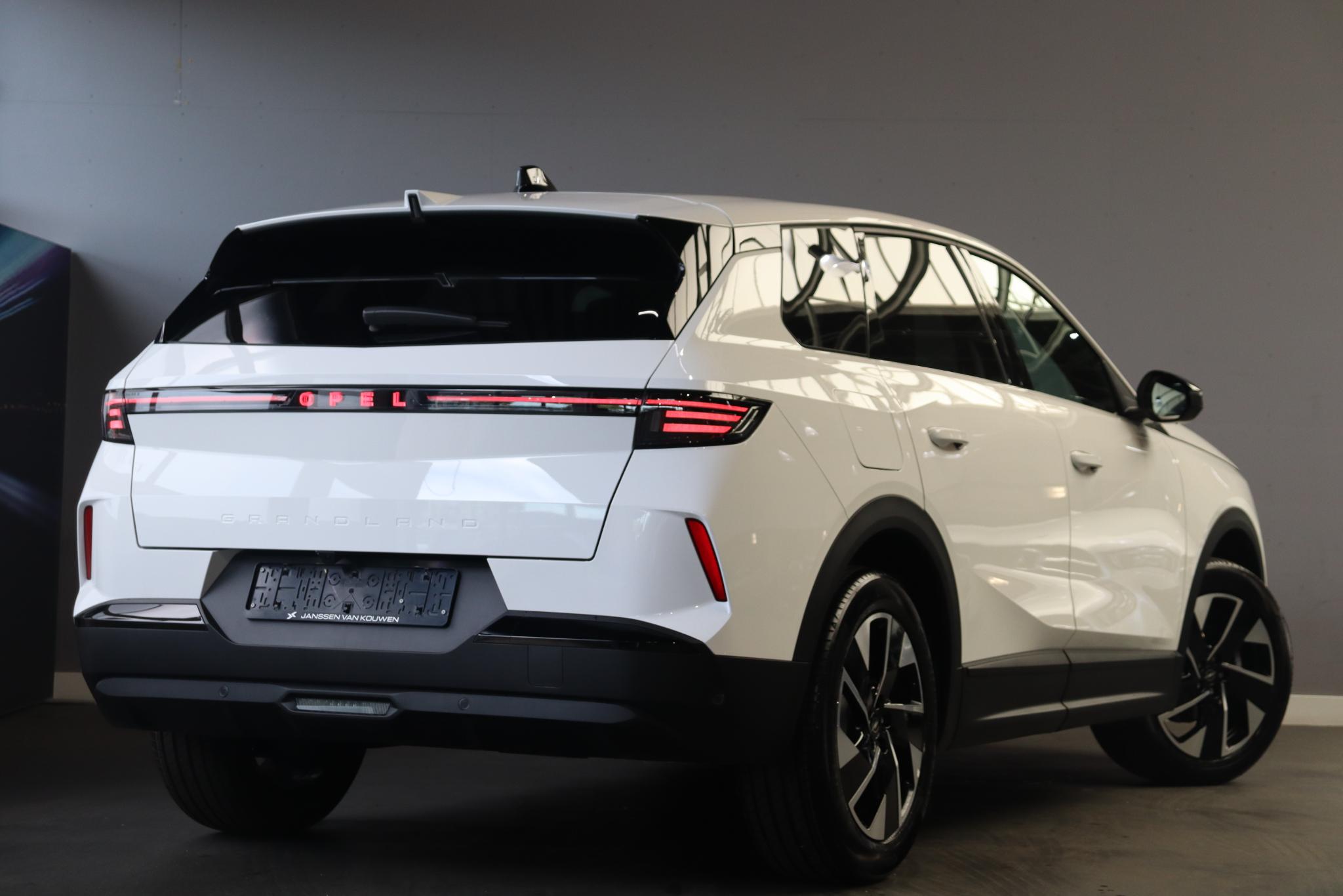 Opel Grandland 1.2 Turbo Hybrid Business Edition - Afbeelding 4