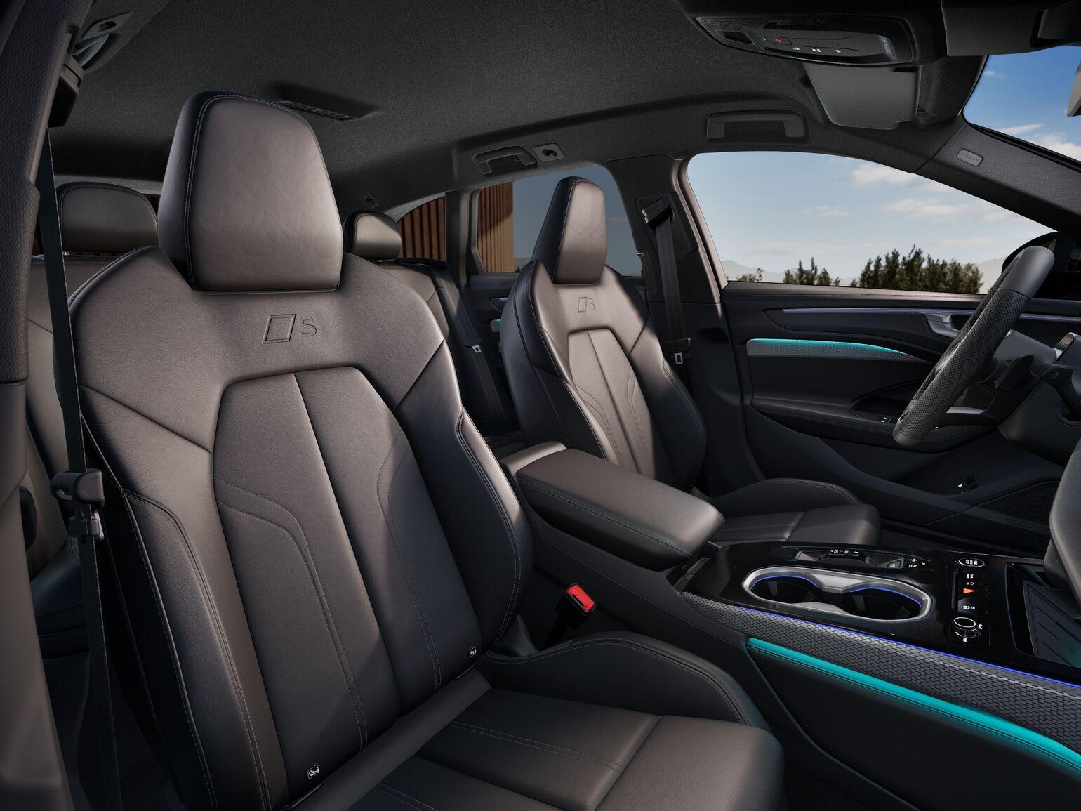 Audi A6 Avant 2.0 e-hybrid 376pk quattro S edition Competition - Afbeelding 4