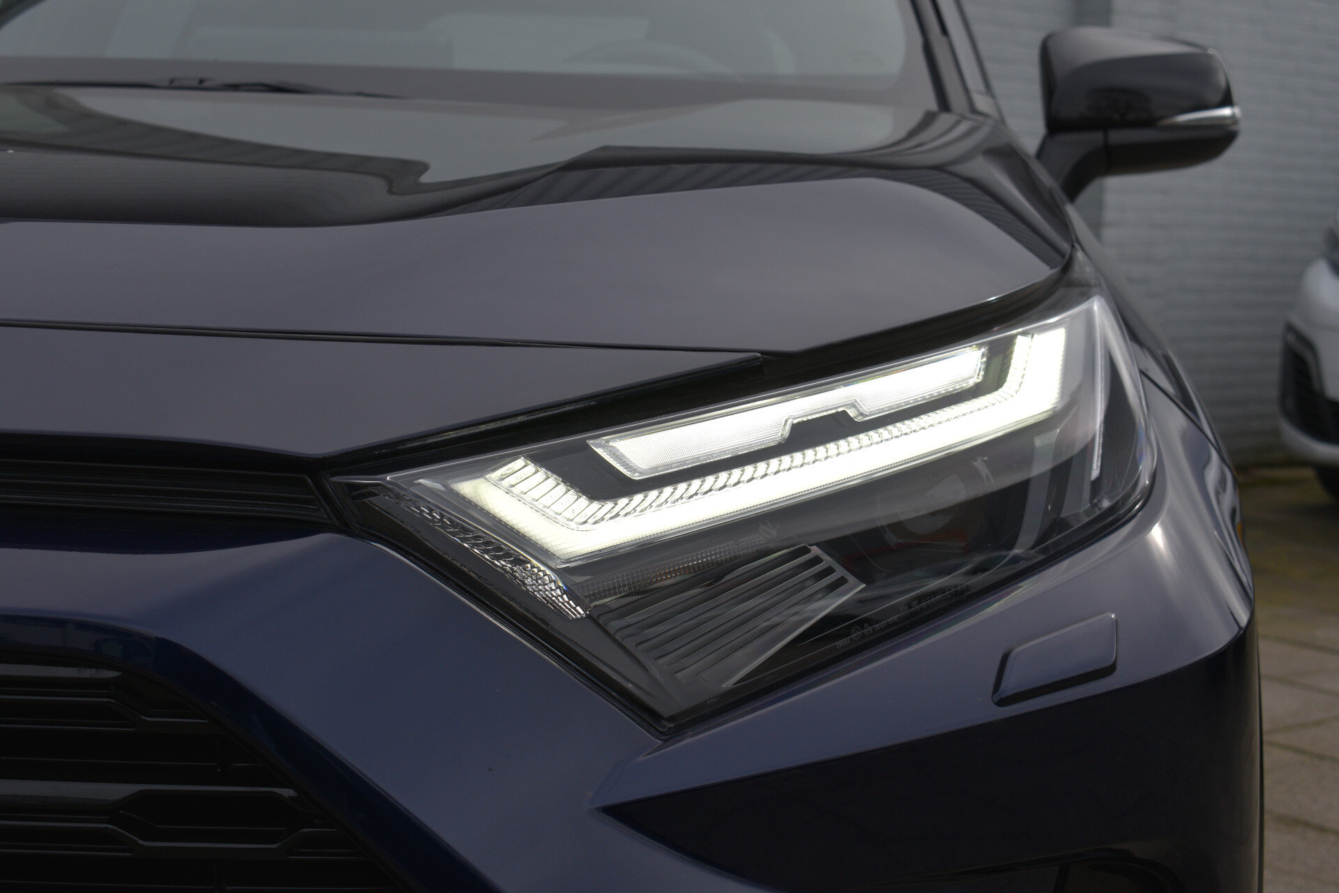 Toyota RAV4 2.5 Hybrid AWD Style Bi-Tone Limited Automaat 222pk - Afbeelding 2