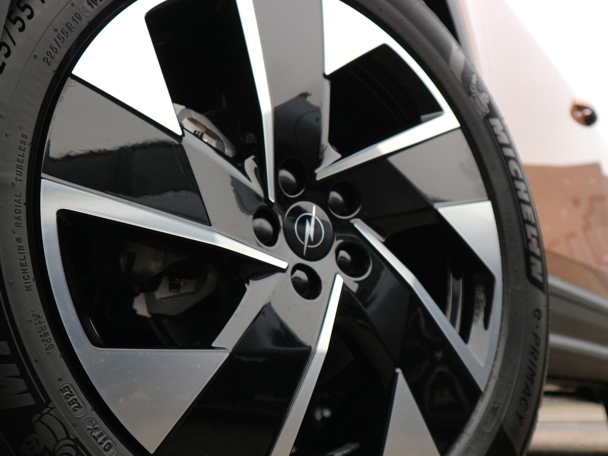 Opel Grandland 1.2 Turbo Hybride Business Edition - Afbeelding 4