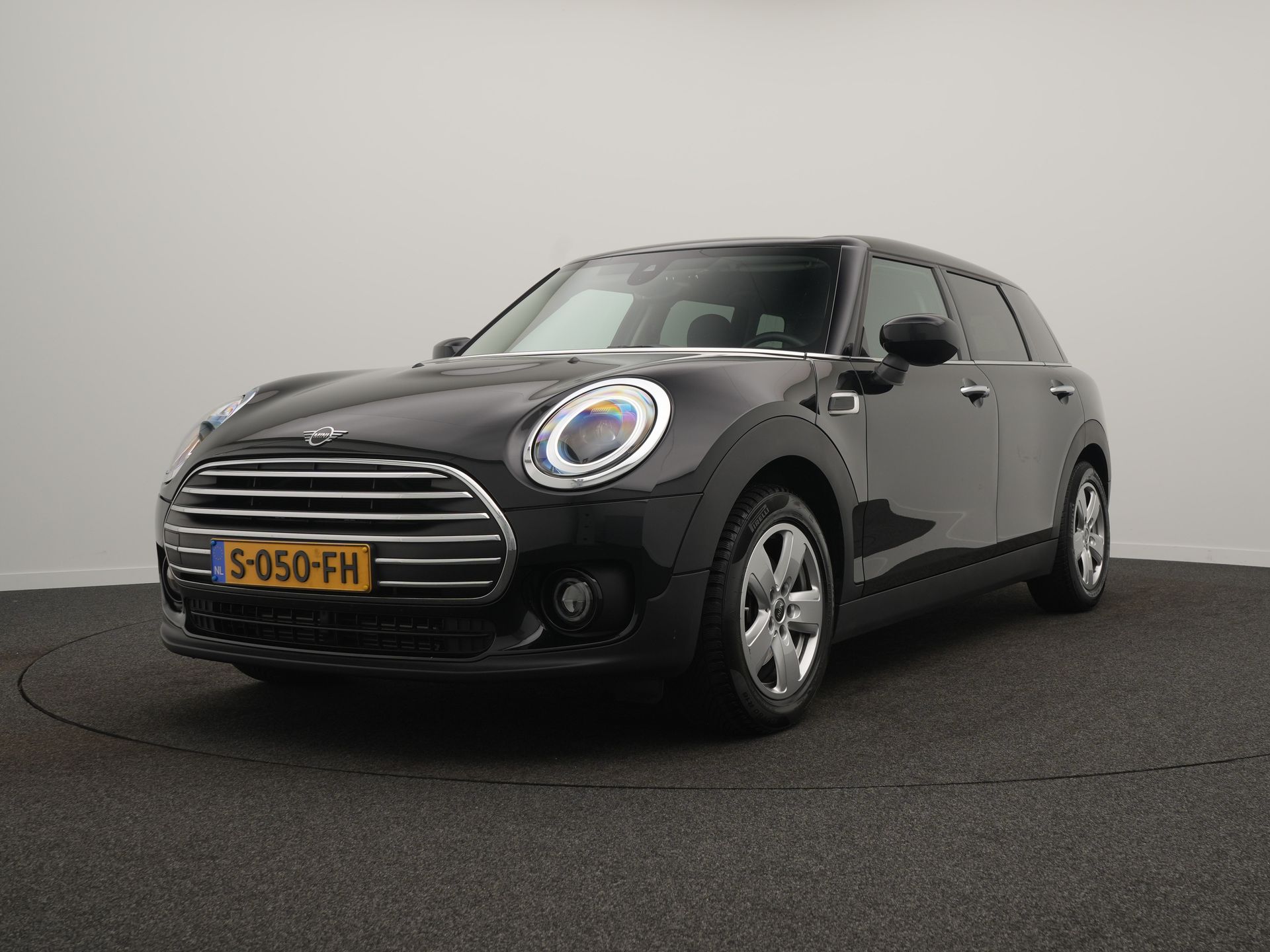 MINI Clubman 1.5 Cooper Classic - Occasion Lease vanaf €504 p/m - Afbeelding 5