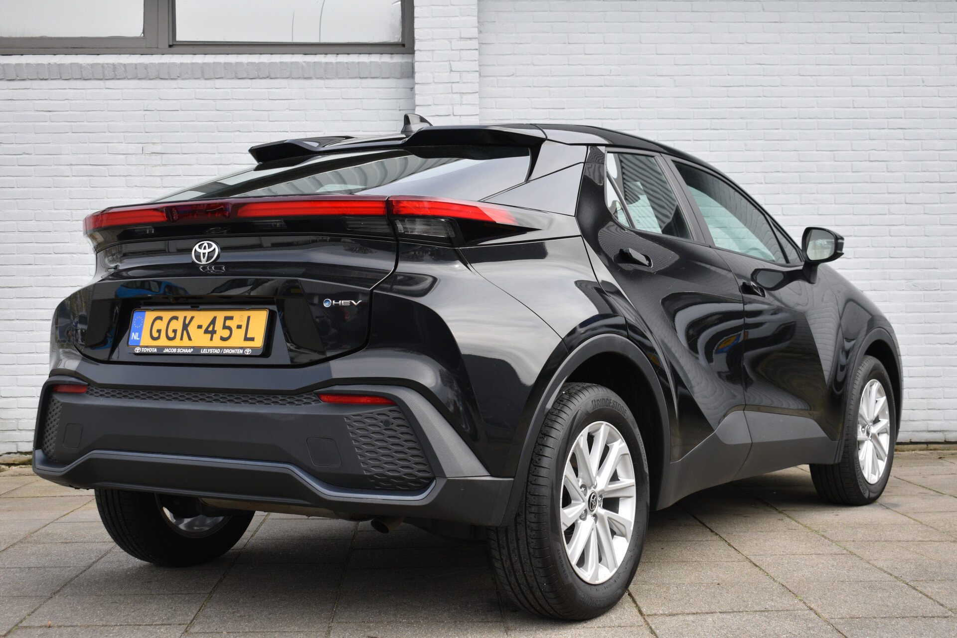Toyota C-HR 1.8 Hybrid 140 Active Automaat 140pk - Afbeelding 4