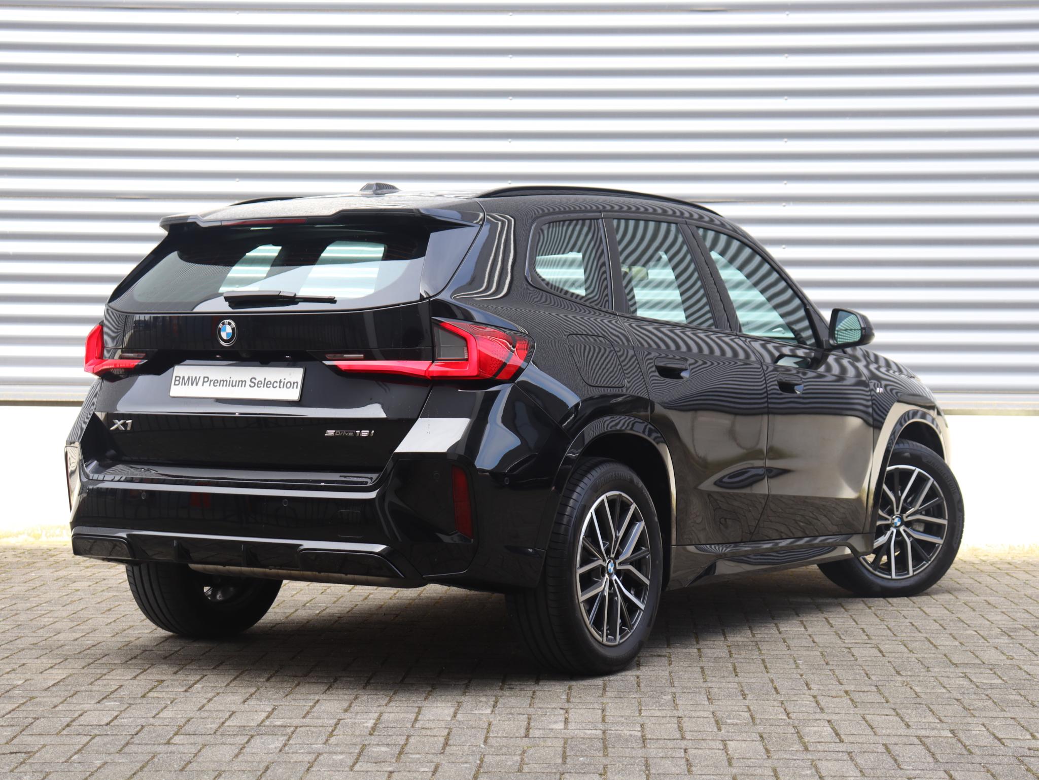 BMW X1 sDrive18i - Afbeelding 2