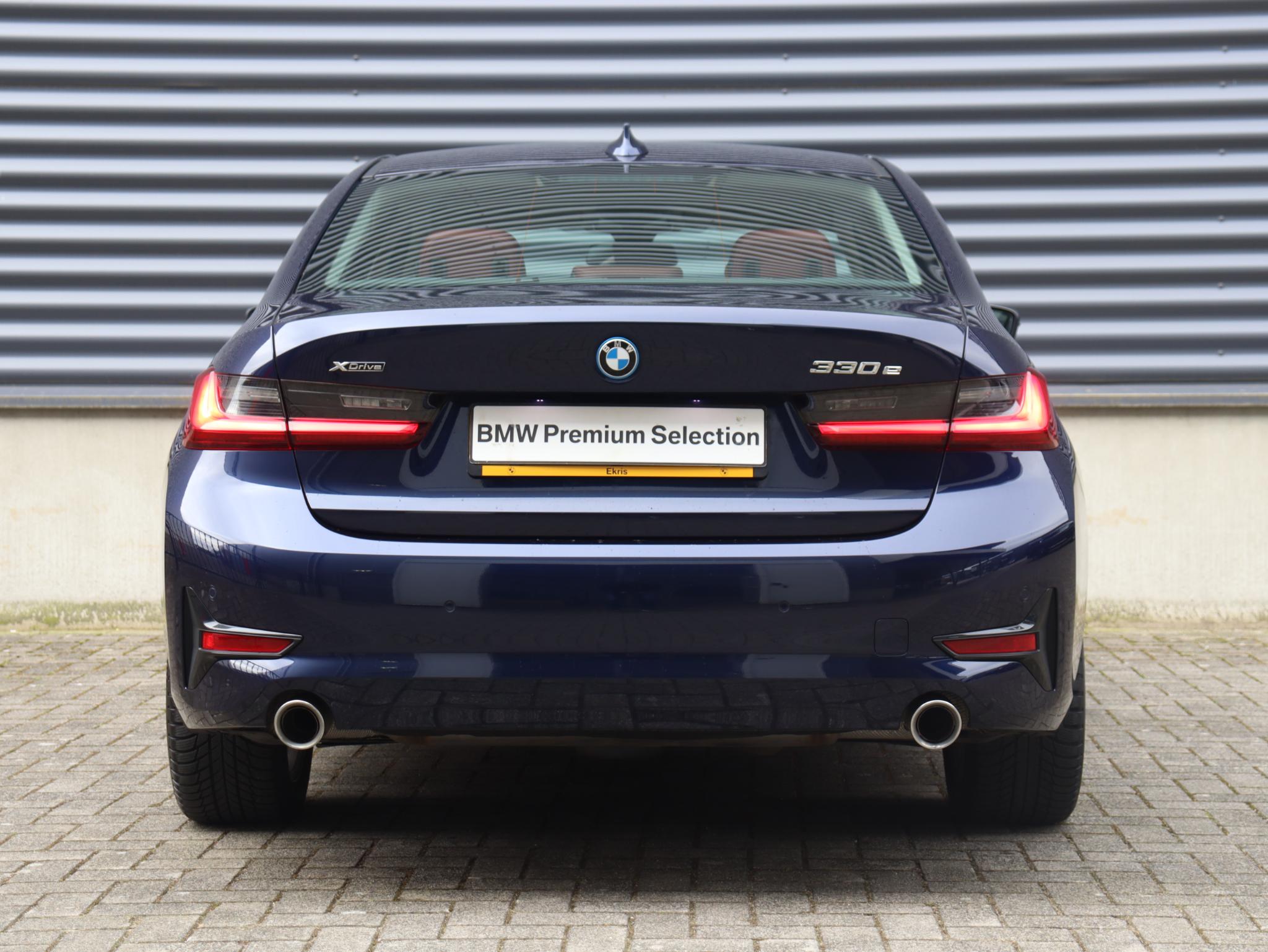 BMW 3 Serie 330e xDrive - Afbeelding 4