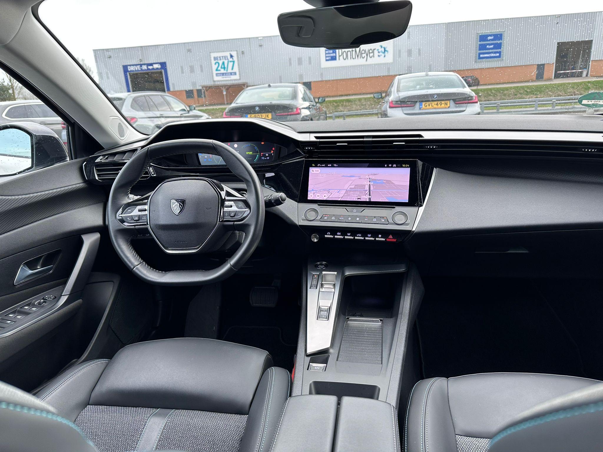 Peugeot 308 1.6 Plug-in Hybrid 180 Active Pack Business - Bild 4