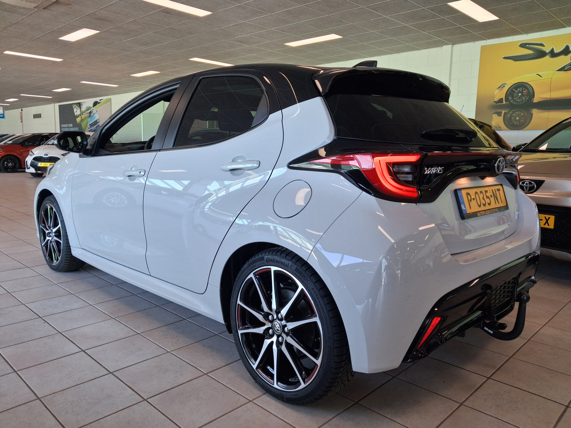 Toyota Yaris 1.5 Hybrid GR Sport - Afbeelding 4