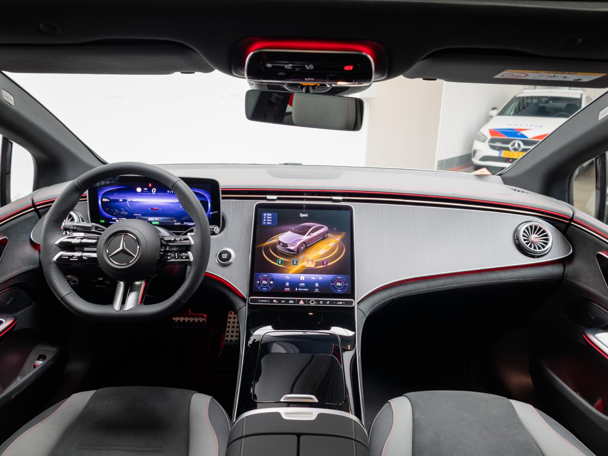 Mercedes-Benz EQE Limousine 300 Business Solution AMG 90 kWh - Afbeelding 3