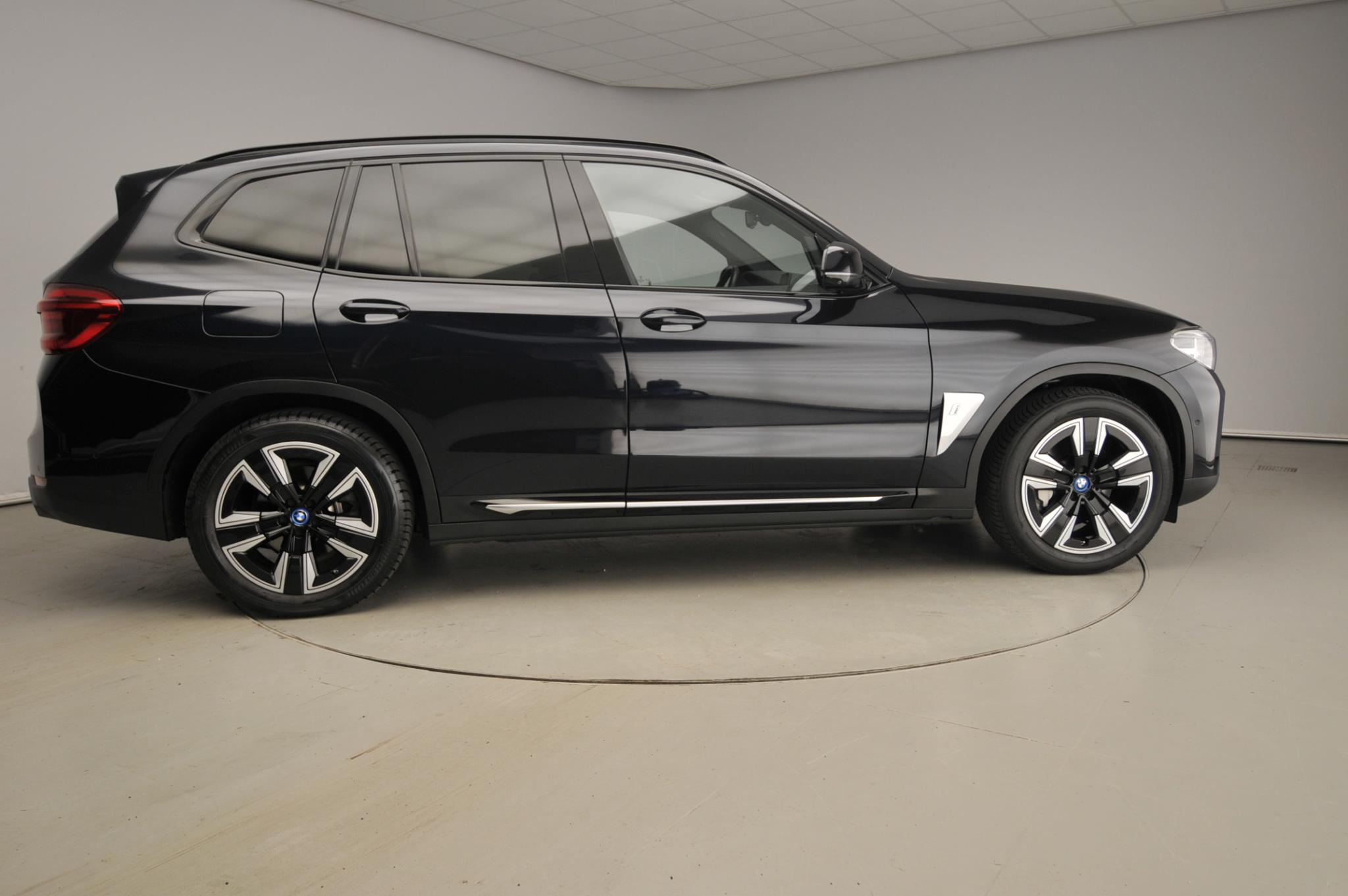 BMW iX3 High Executive 80 kWh - Afbeelding 4