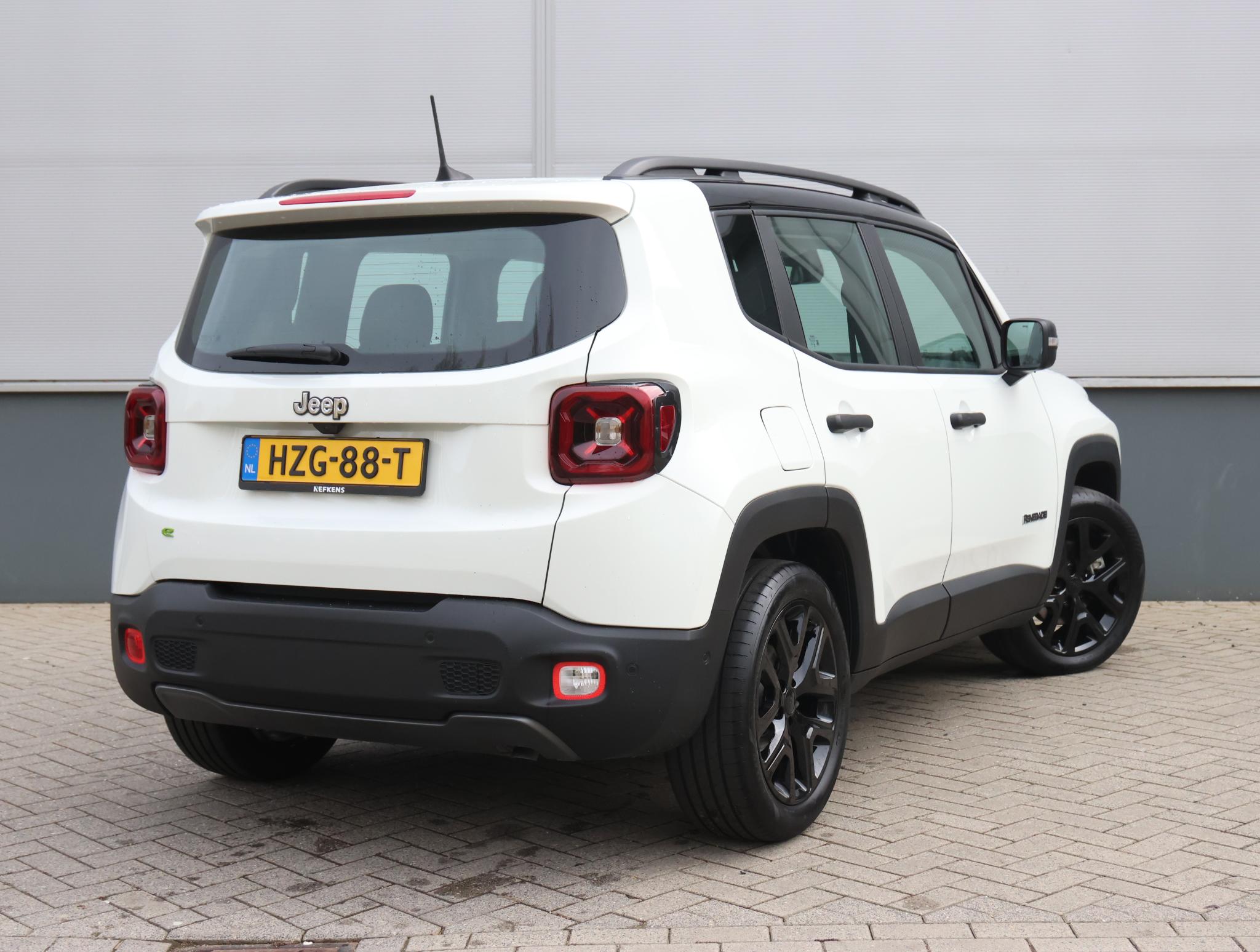 Jeep Renegade 1.5 130pk e-Hybrid Summit - Afbeelding 3