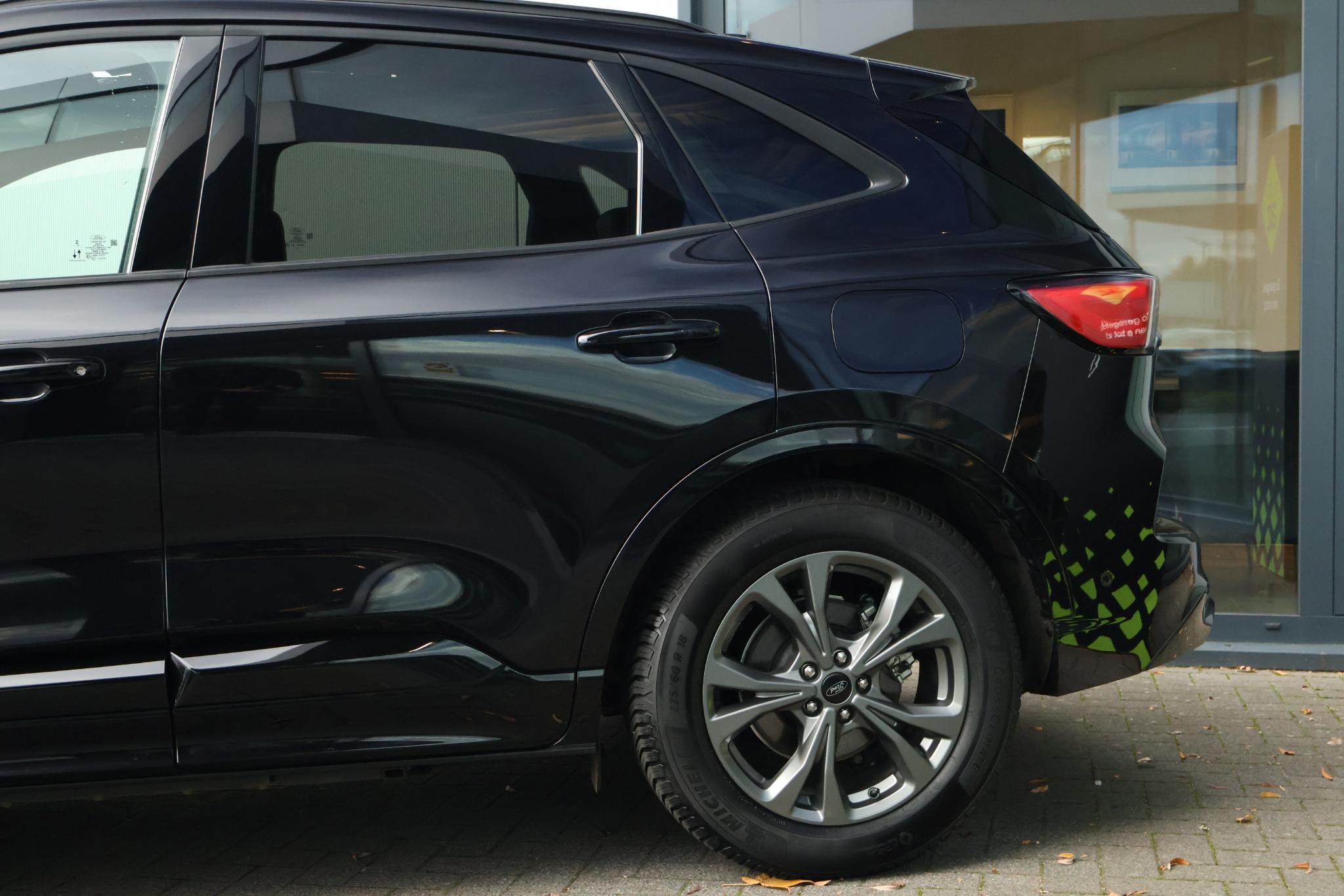 Ford Kuga 2.5 PHEV ST-Line X - Bild 5