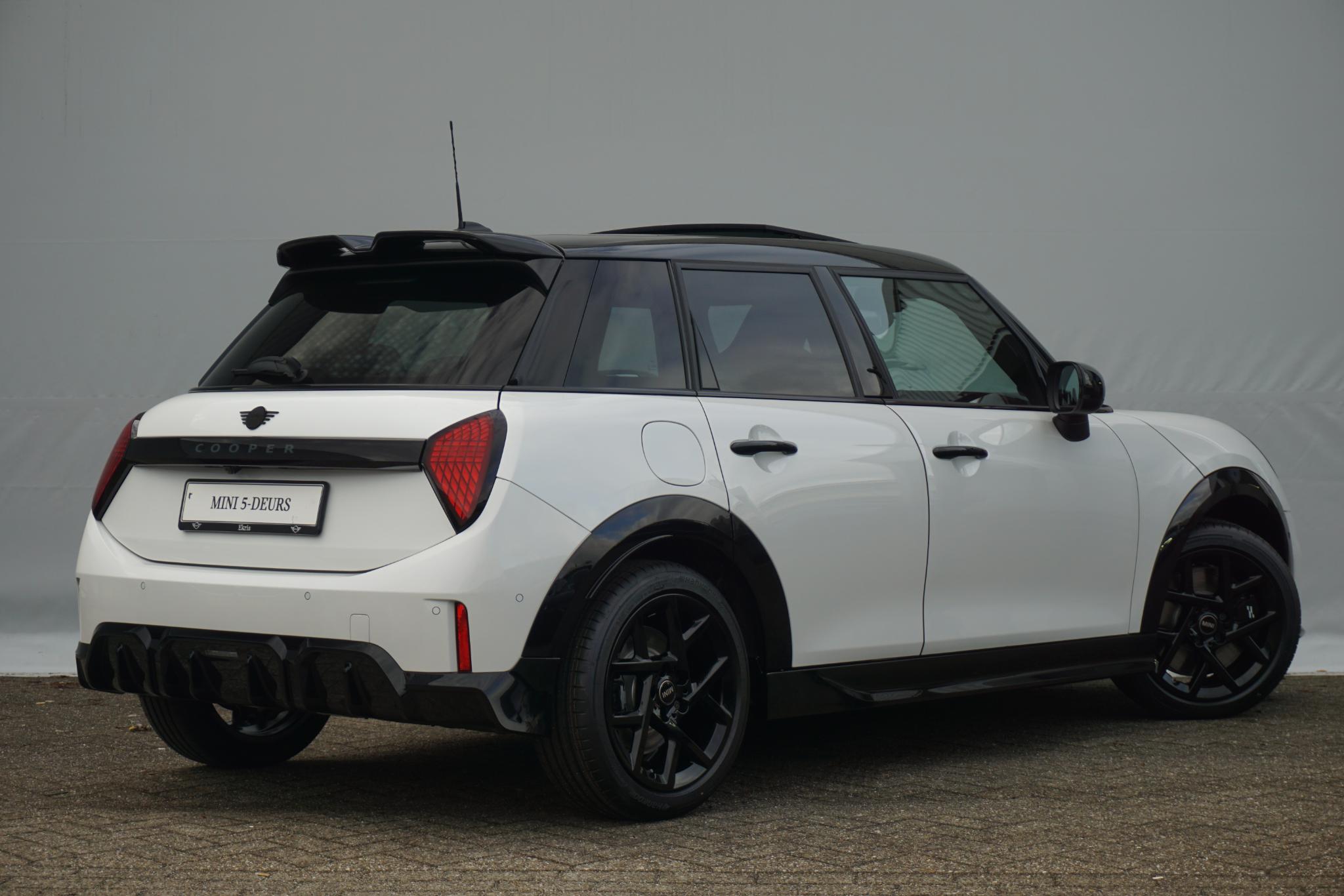 MINI 5-Deurs Cooper C - Afbeelding 2