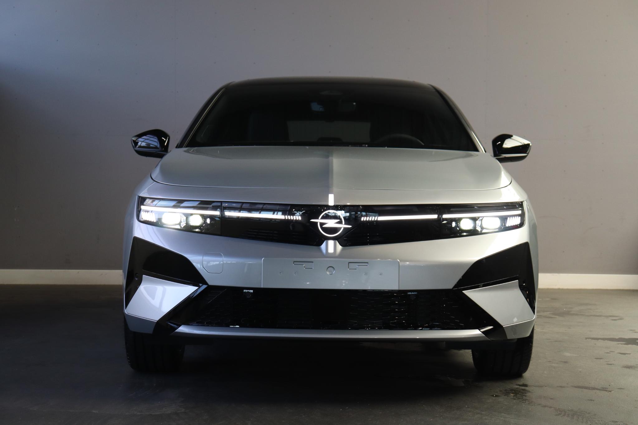 Opel Astra Electric 58 kWh Ultimate - Afbeelding 2