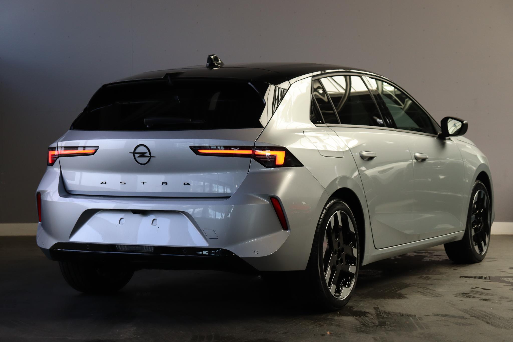Opel Astra Electric 58 kWh Ultimate - Afbeelding 5