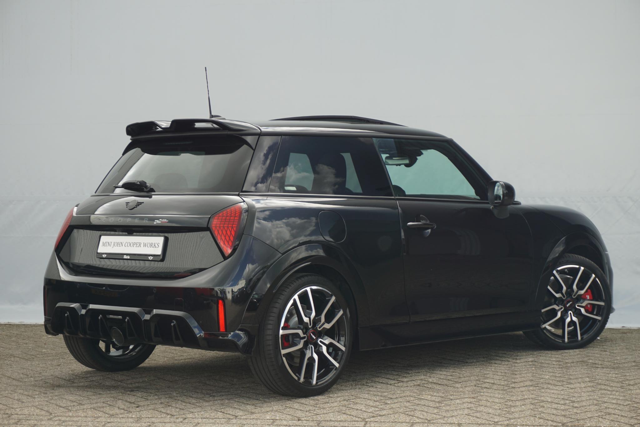 MINI 3-deurs JCW - Afbeelding 2