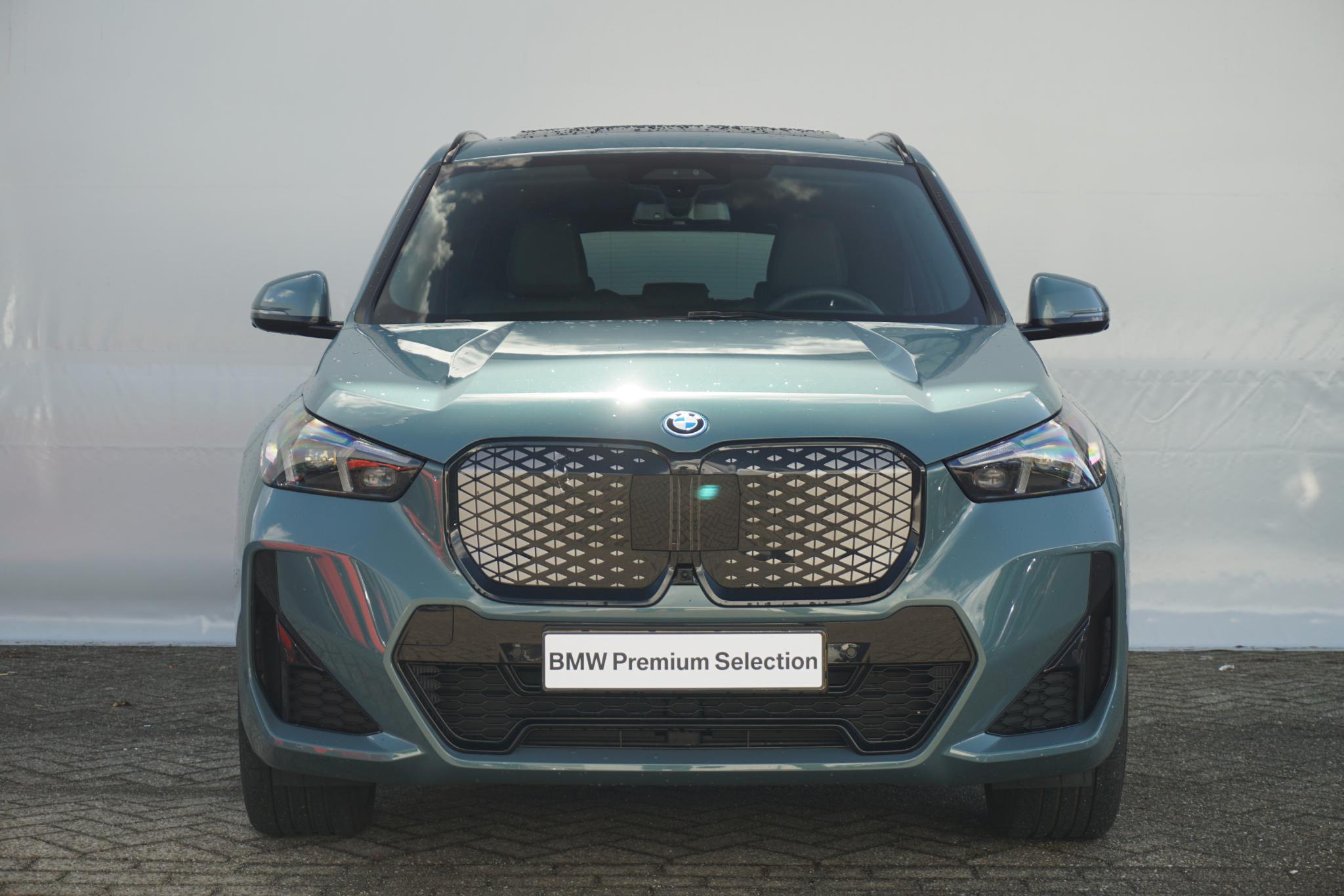 BMW iX1 eDrive20 - Afbeelding 3