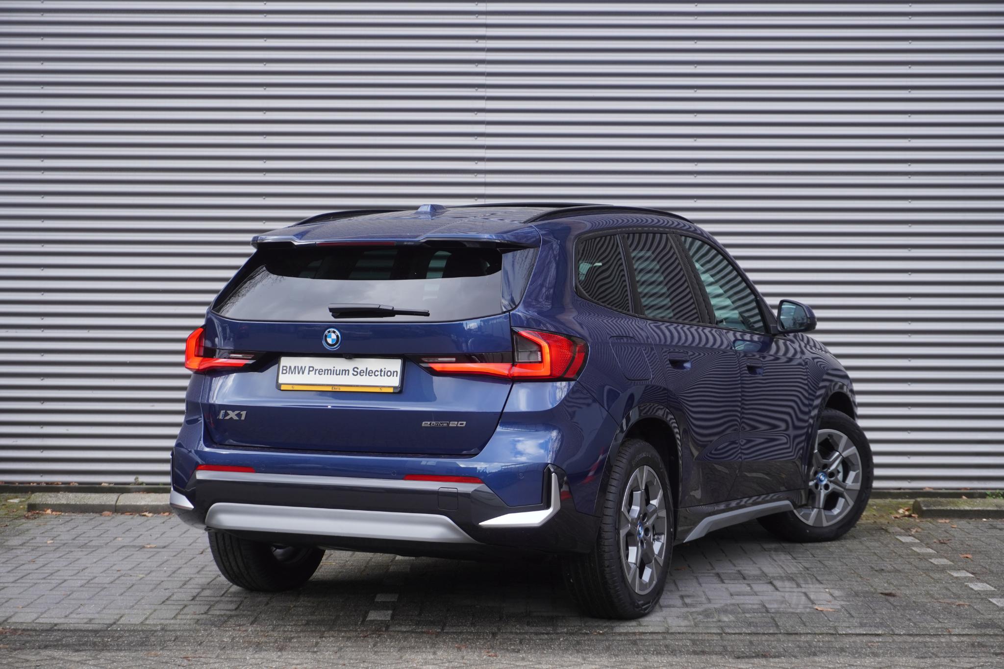 BMW iX1 eDrive20 - Afbeelding 2