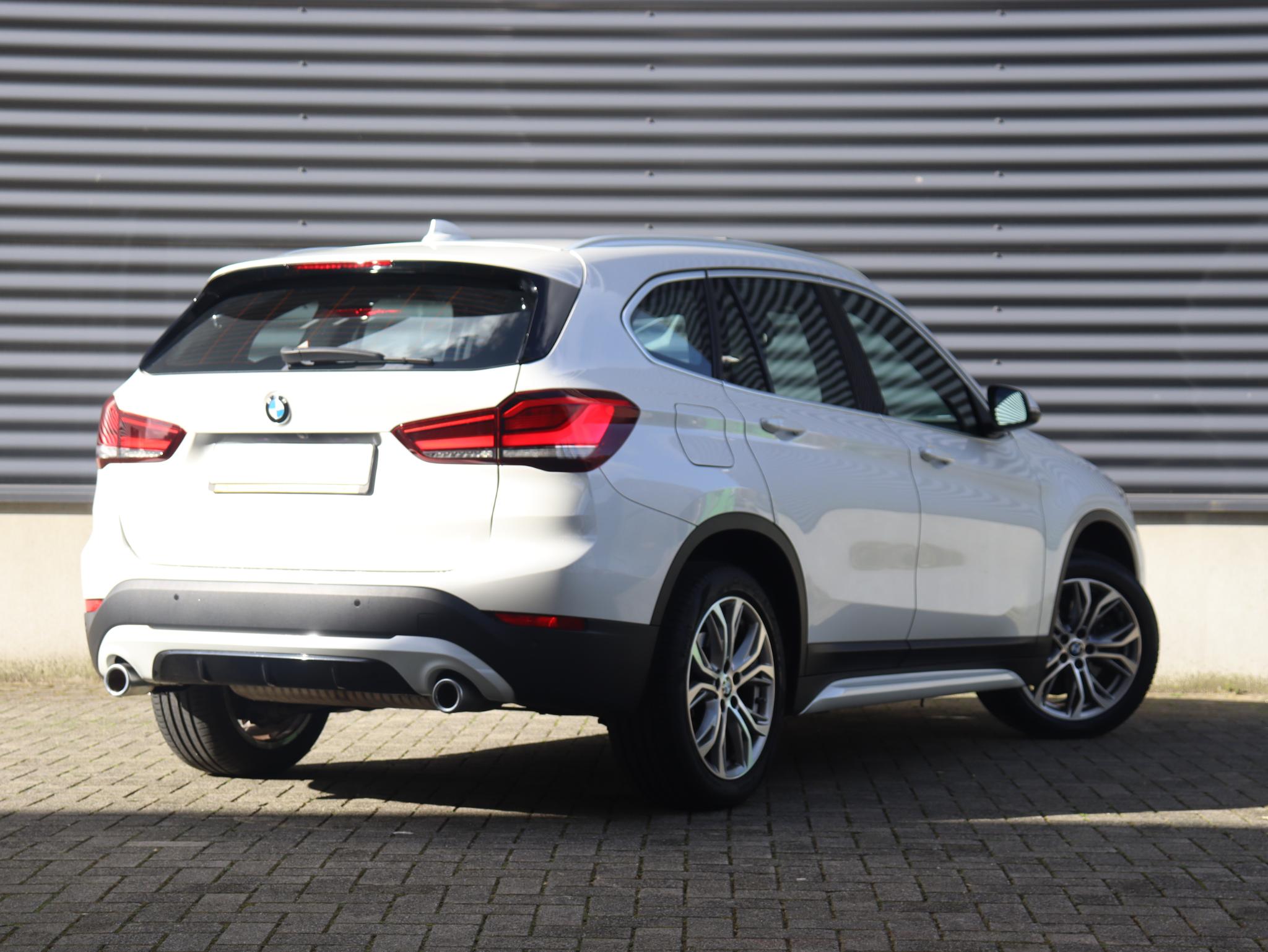 BMW X1 sDrive20i - Afbeelding 2