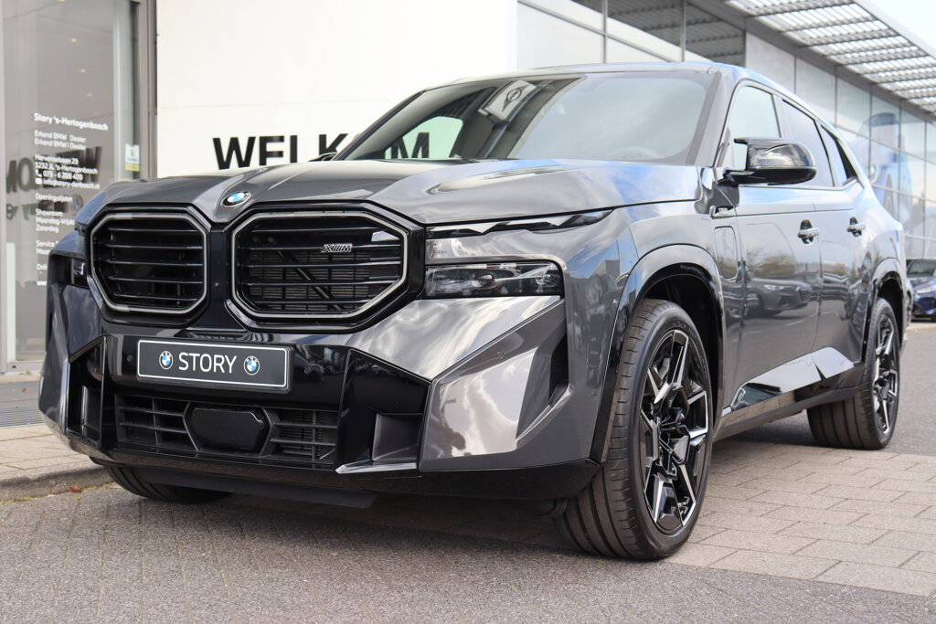 BMW XM 3